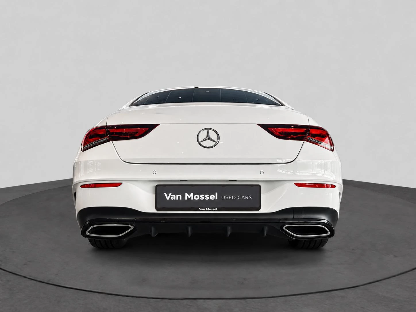 Mercedes-Benz-CLA-image-2