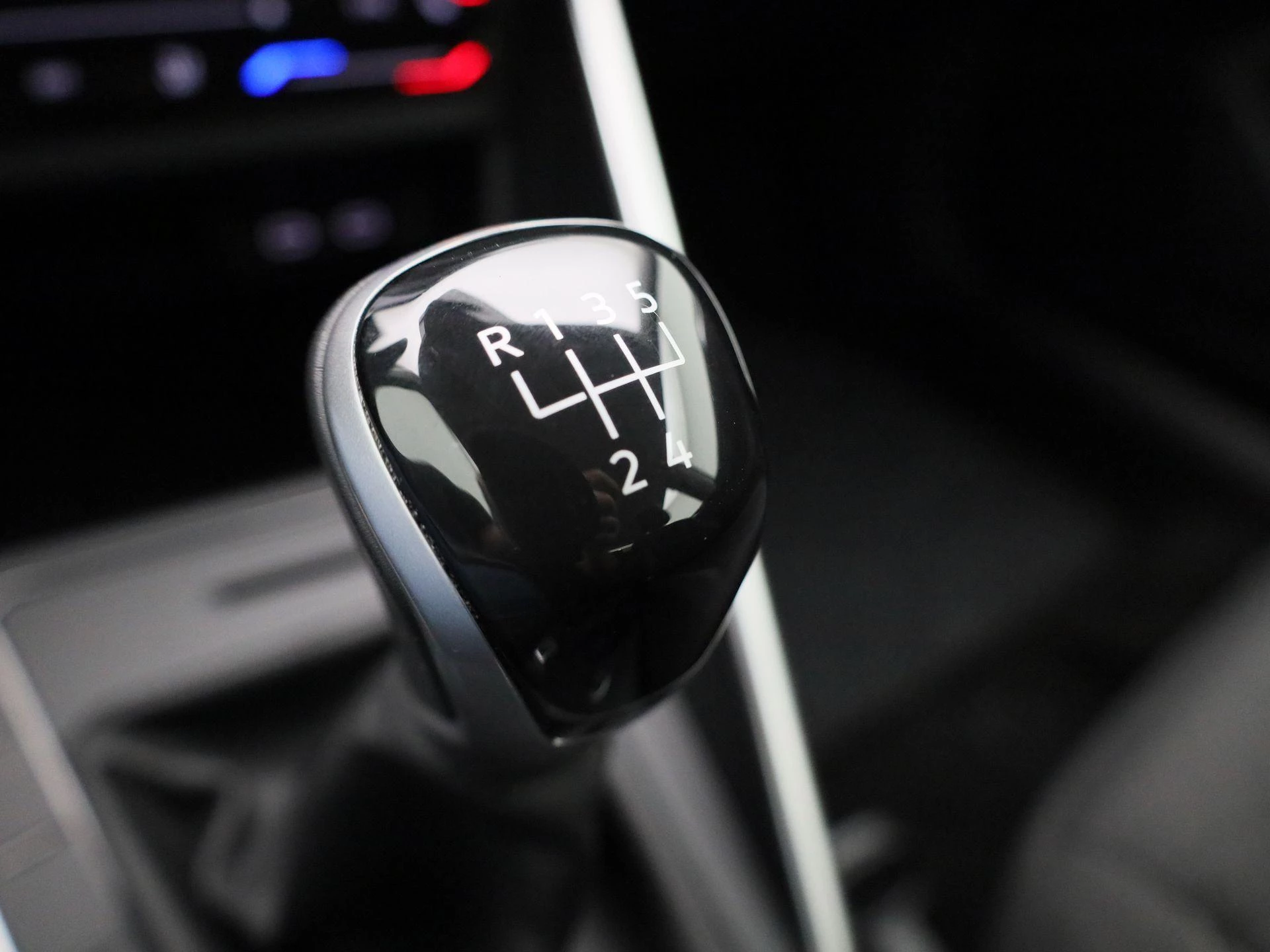 Volkswagen Polo 1.0 TSI Life Business