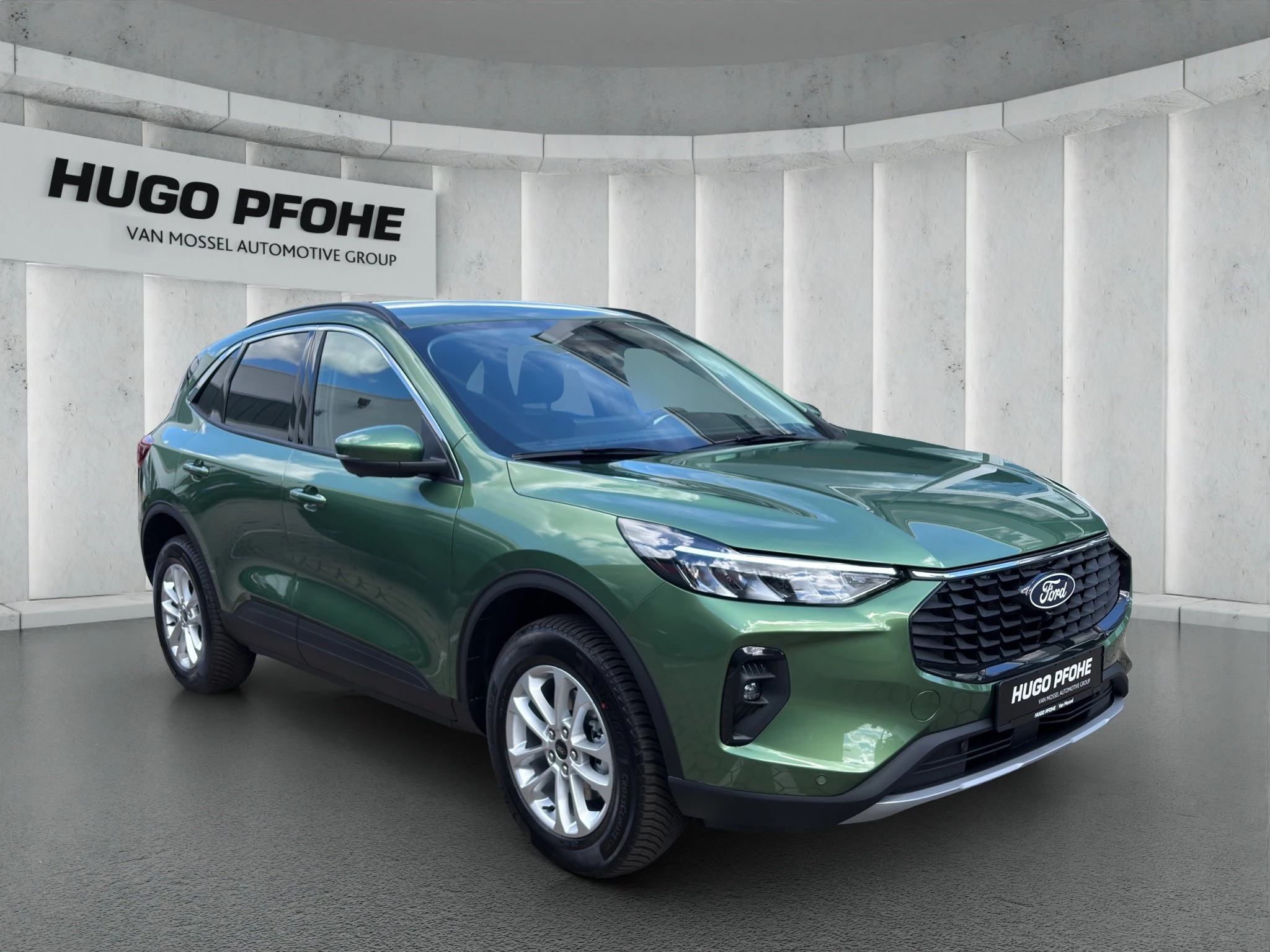Ford Kuga Titanium 2.5 Duratec Plug-in-Hybrid CVT Sports Utility Vehicle. 178 kW. MJ 2026.25