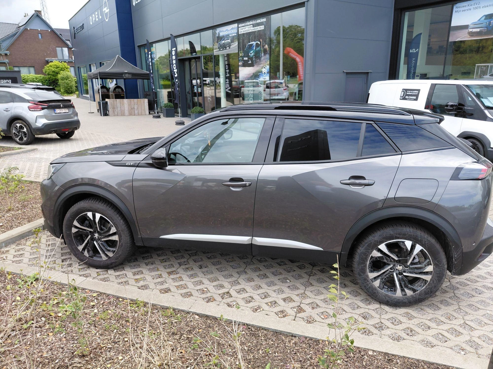 Peugeot-2008-image-5