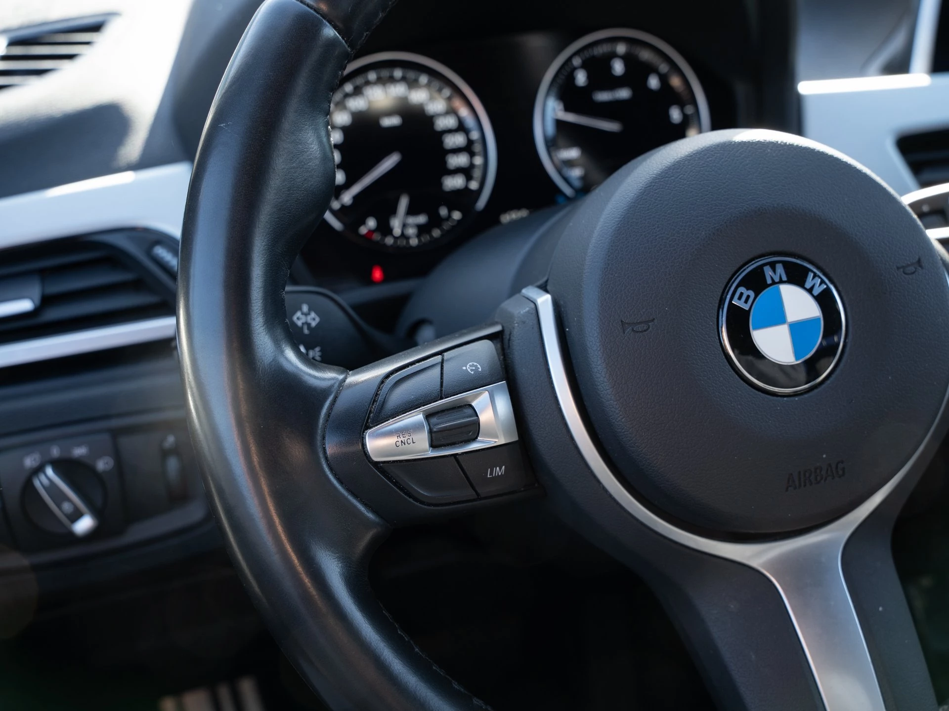 BMW X1 xDrive20d M Sport. Harman Kardon