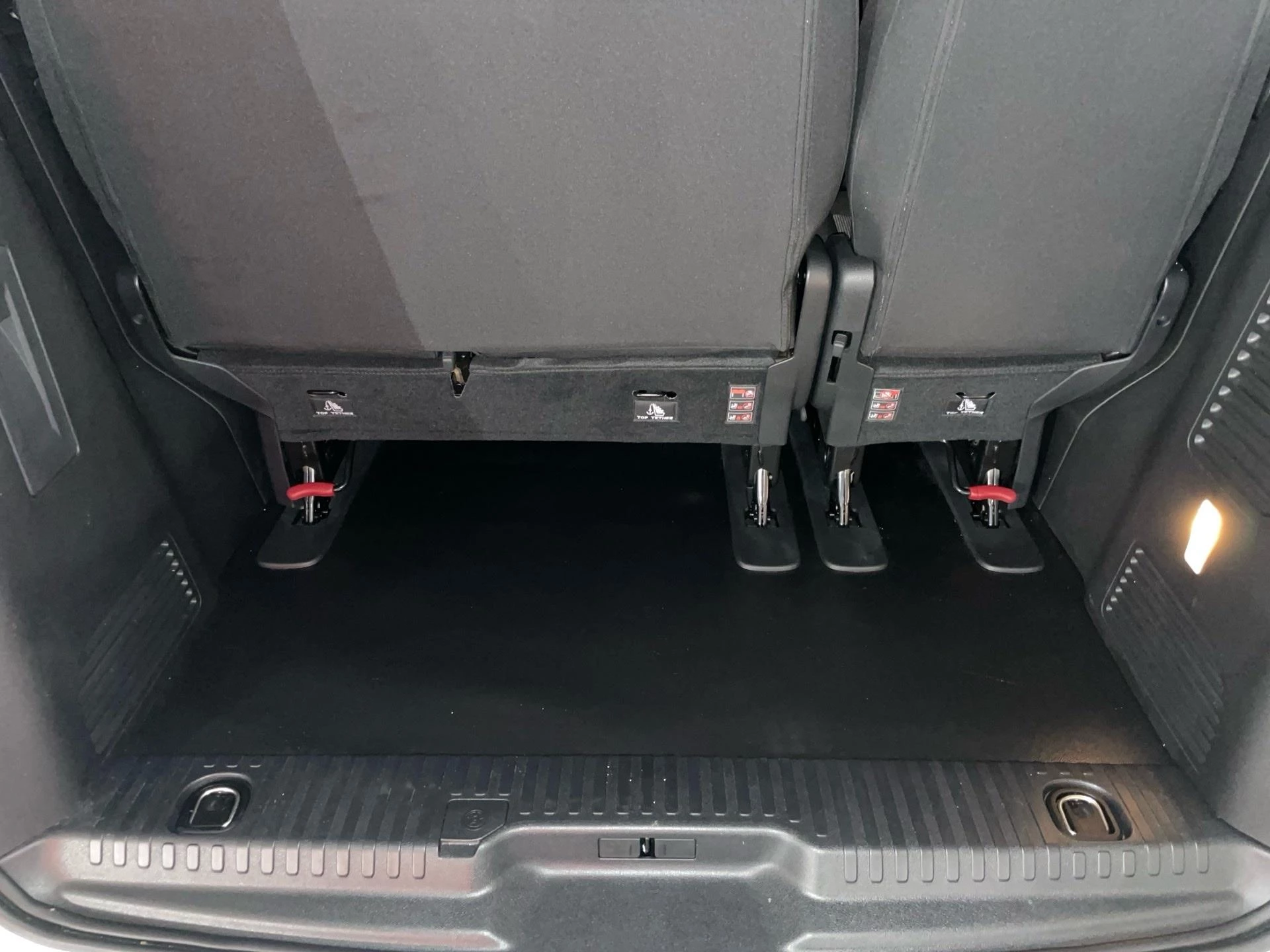 Peugeot Traveller 2.0 BlueHDi 130kW EAT8