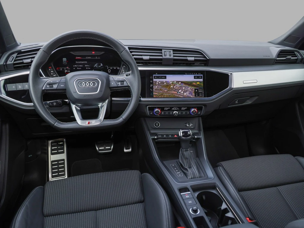 Audi-Q3-image-16
