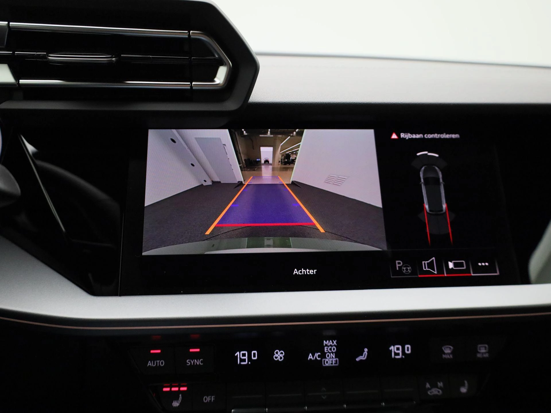 Audi-A3-image-30