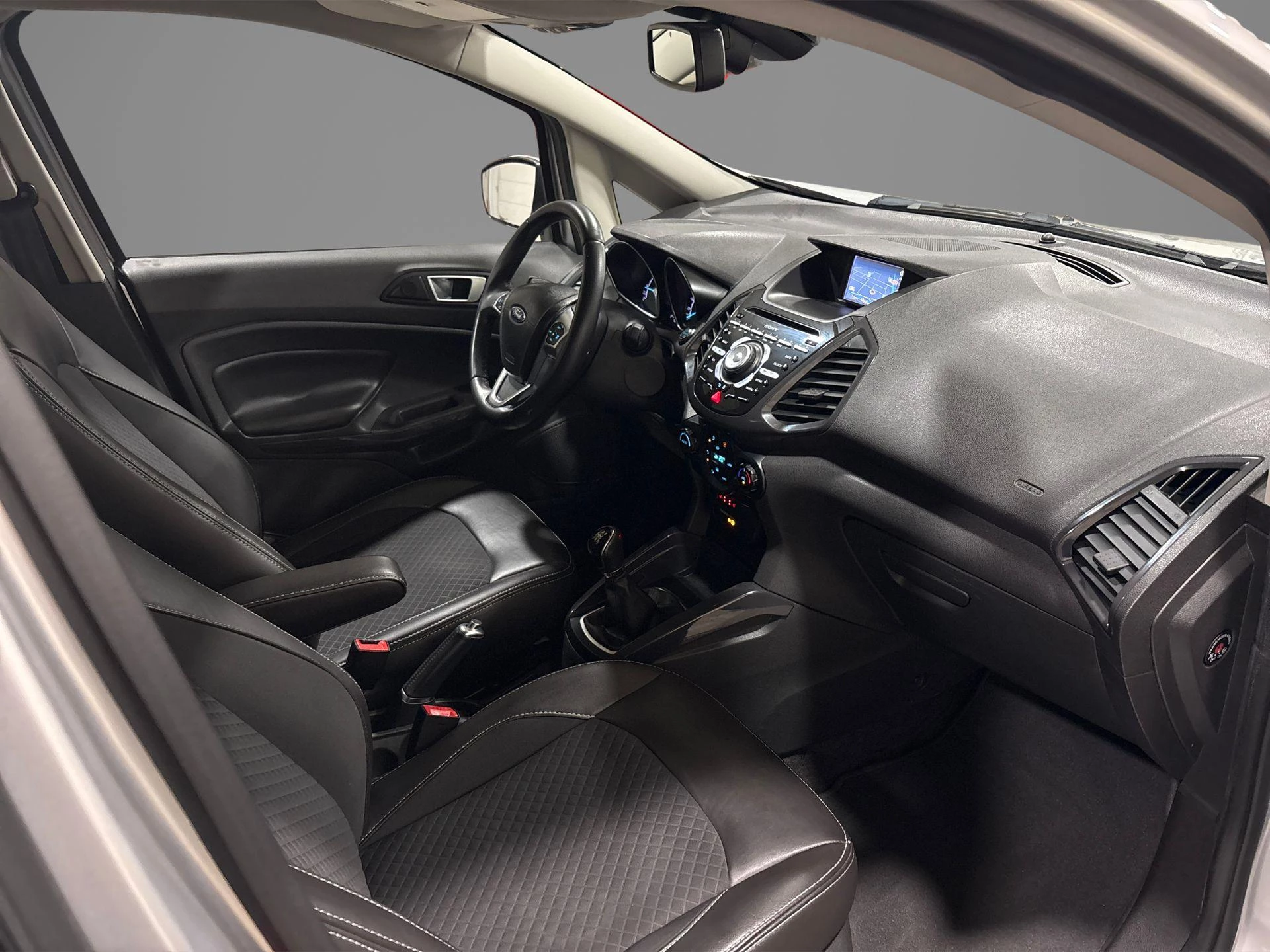 Ford-EcoSport-image-13