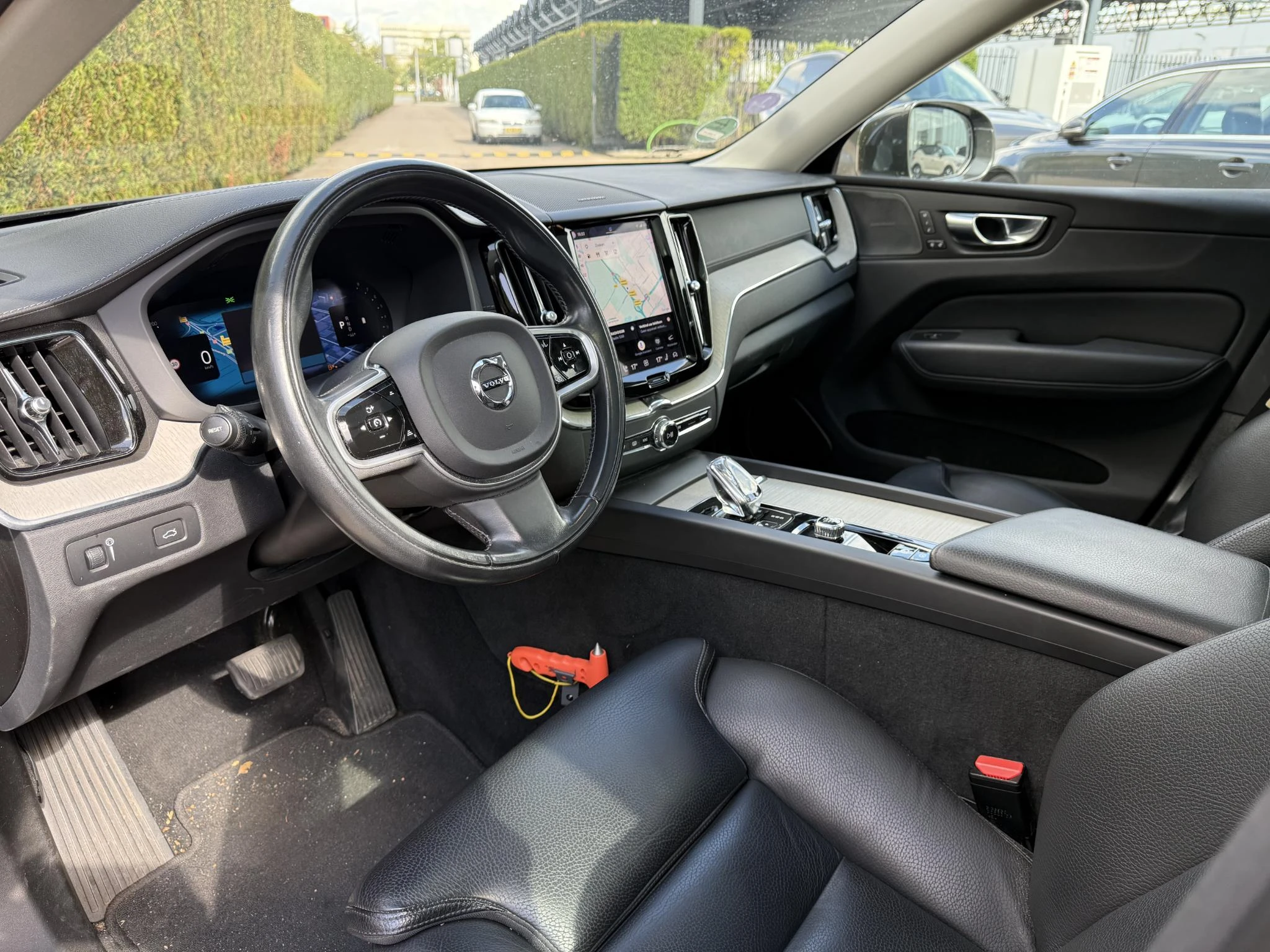 Volvo-XC60-image-18