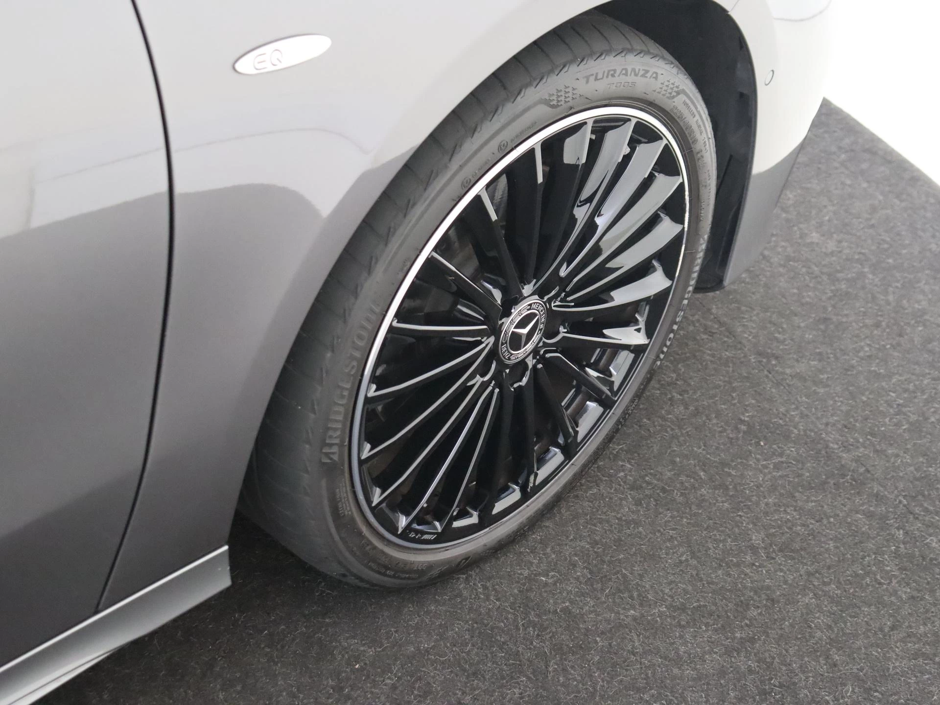 Mercedes-Benz-A-Klasse-image-9