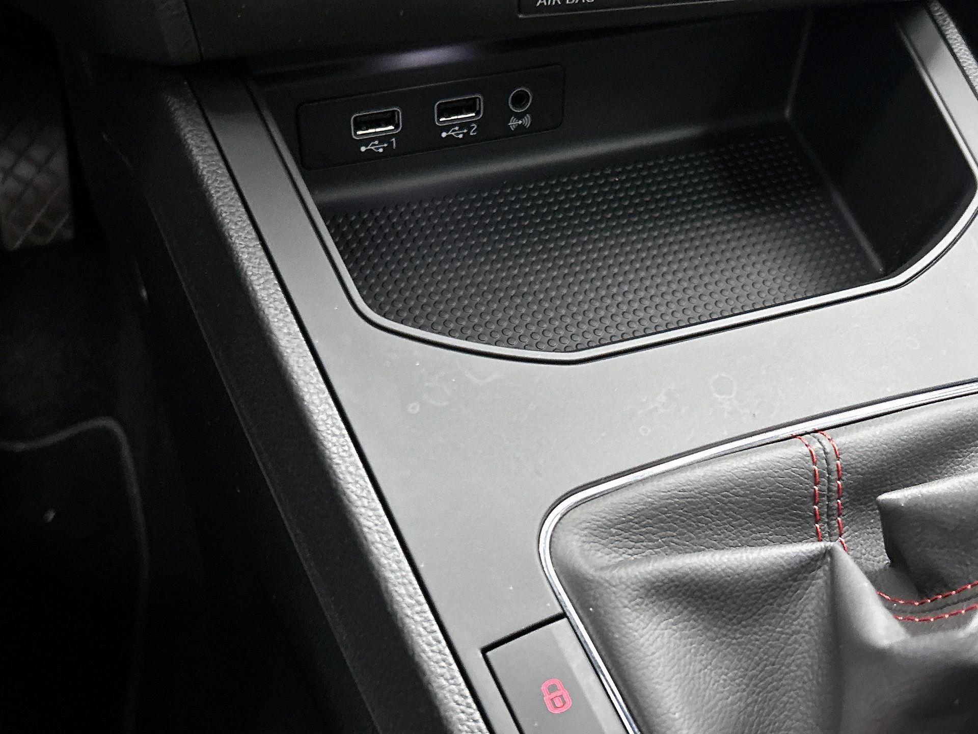 SEAT-Ibiza-image-31
