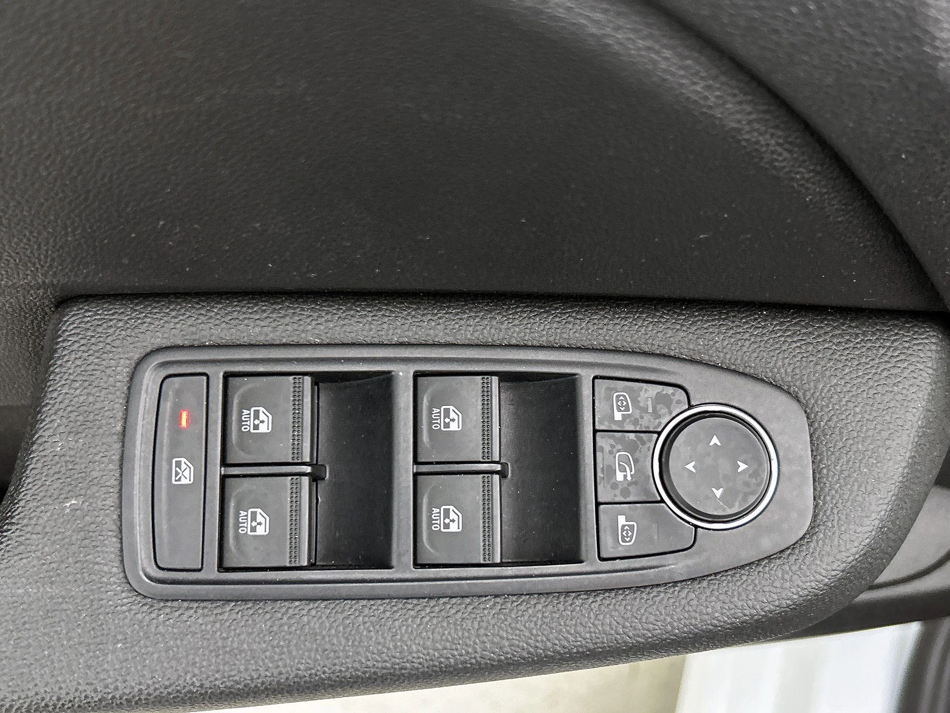 Renault-Clio-image-29