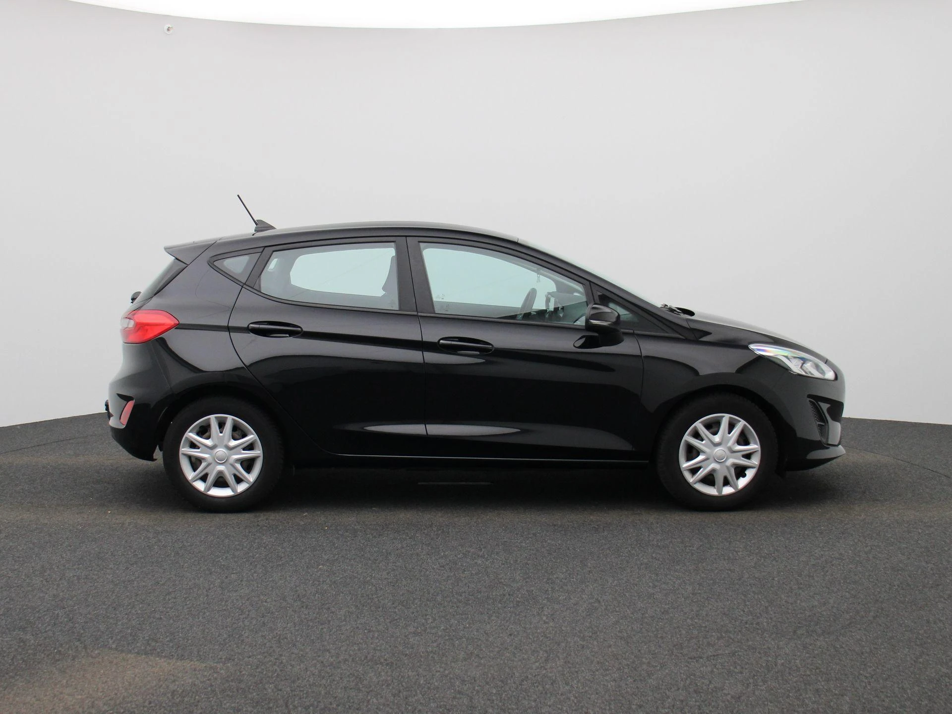 Ford-Fiesta-image-5
