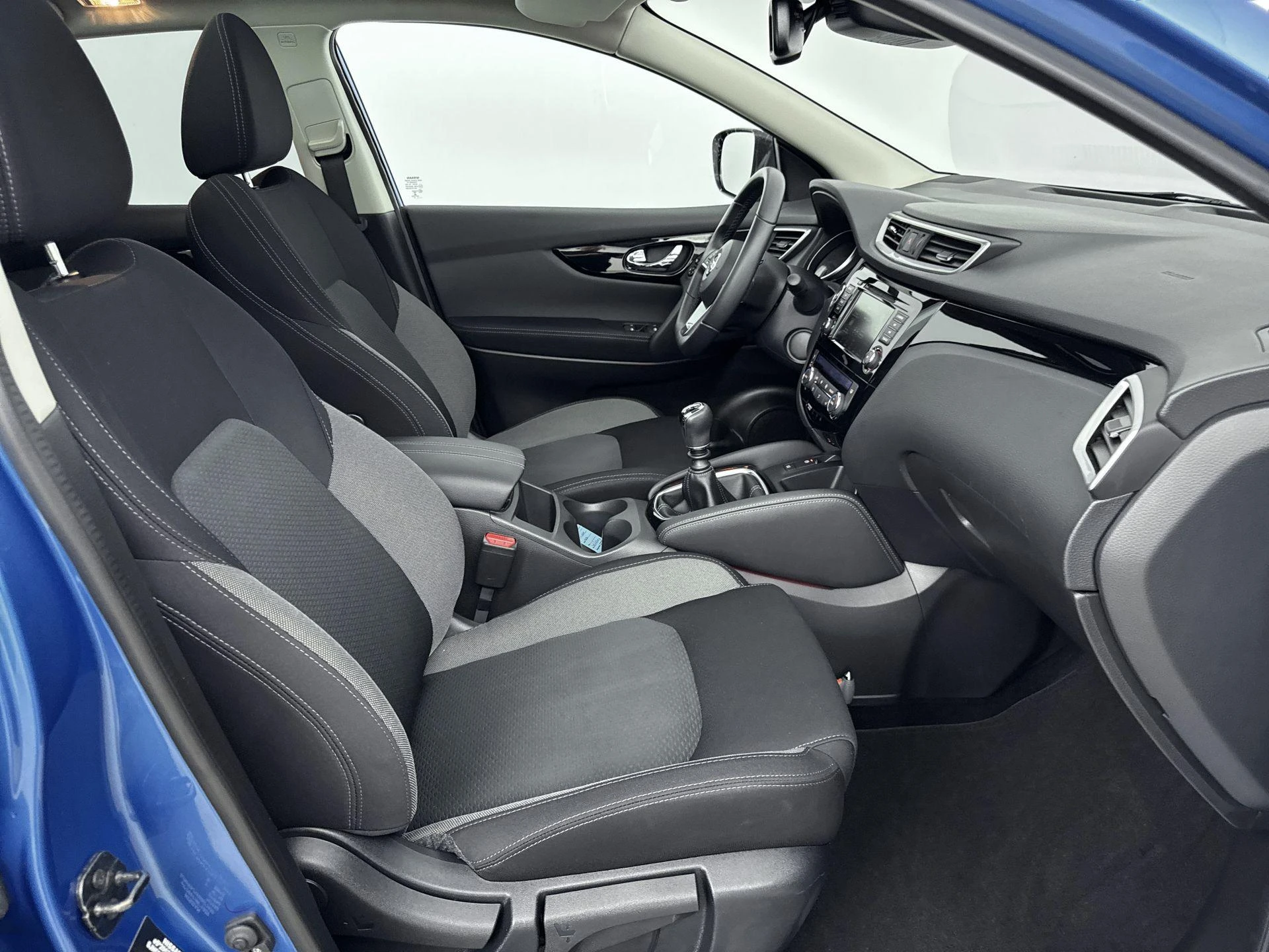 Nissan-QASHQAI-image-28