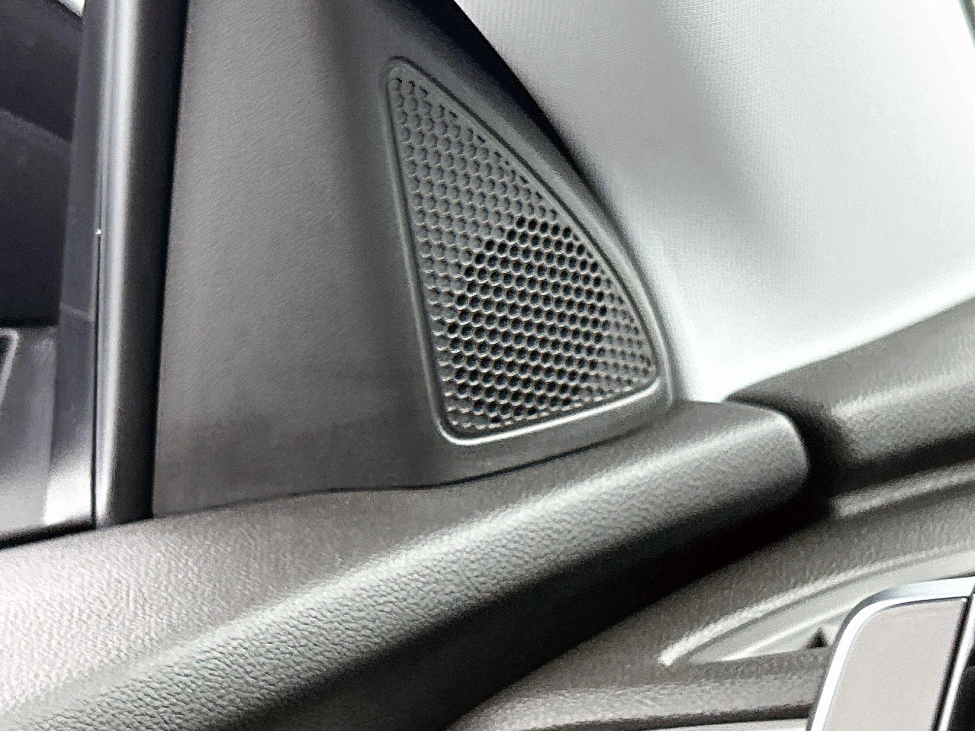 Opel Grandland 1.6 Turbo Plug-In Hybrid Business Elegance