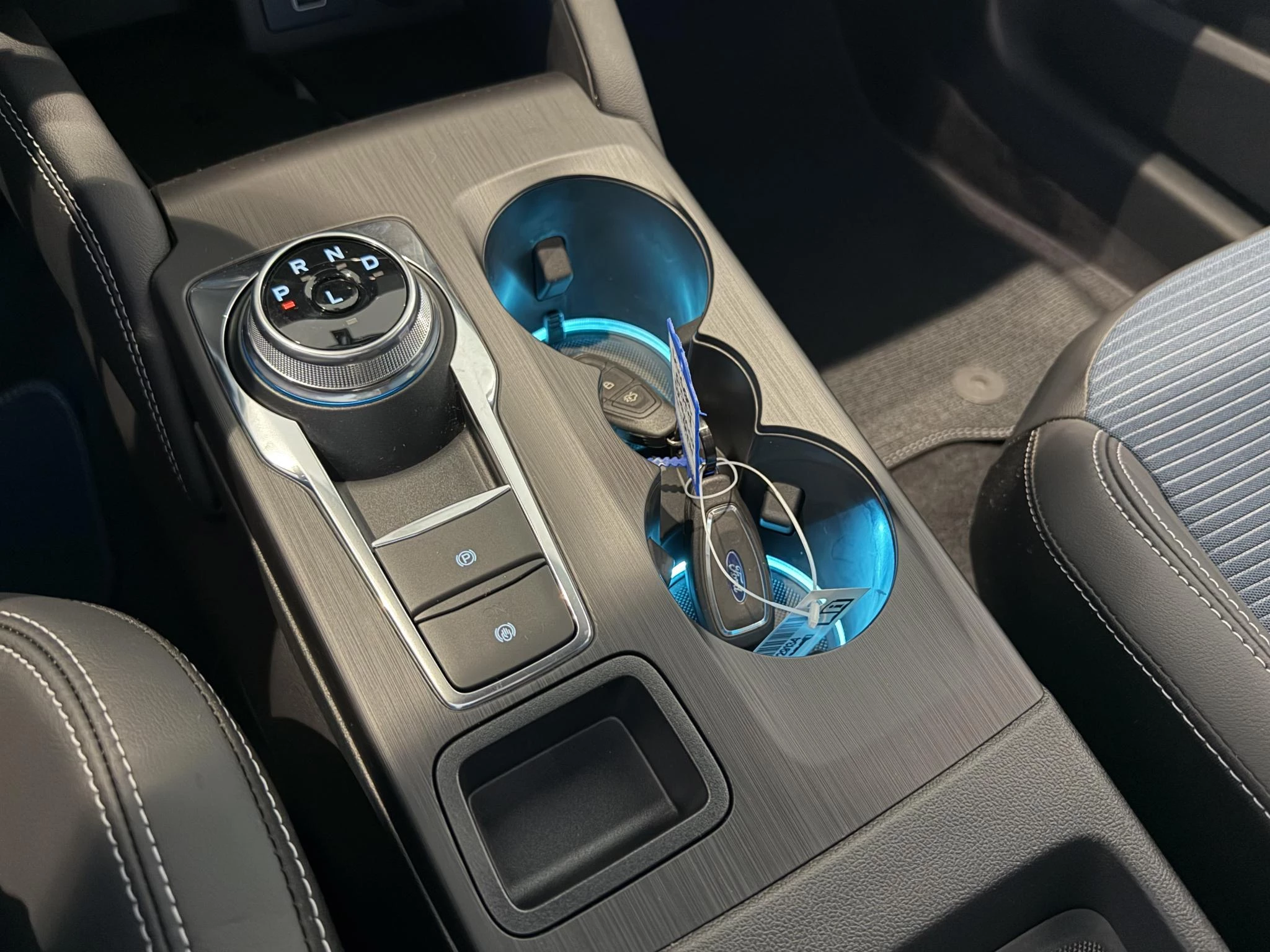 Ford-Kuga-image-43