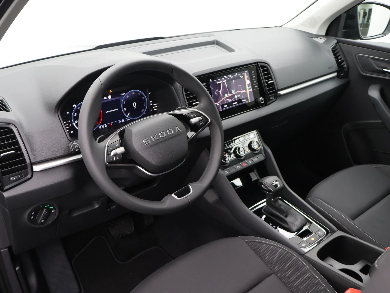 Škoda Karoq Karoq Family 1.5 TSI 110kW (150pk) DSG7 / DEMO