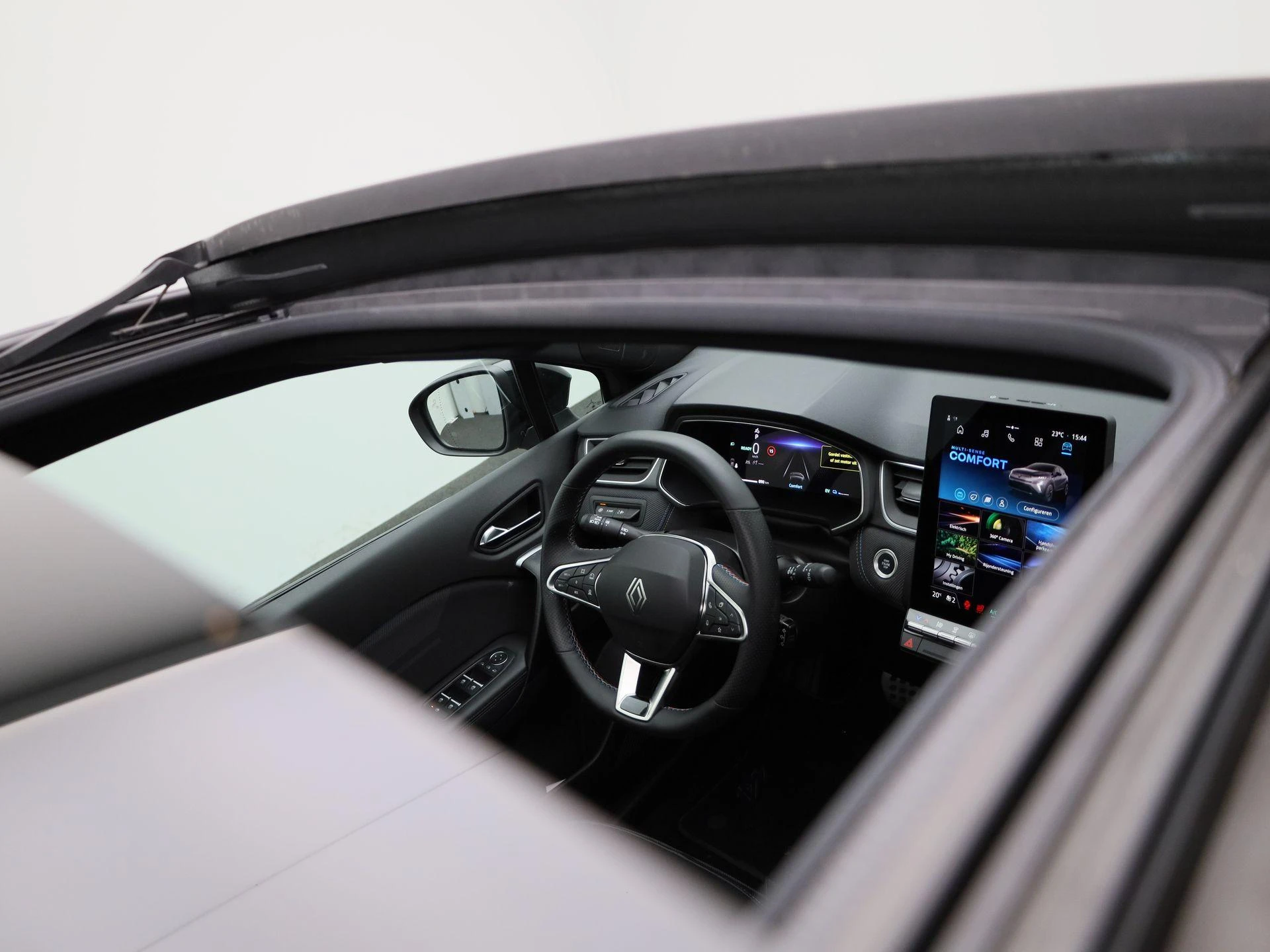 Renault-Captur-image-38