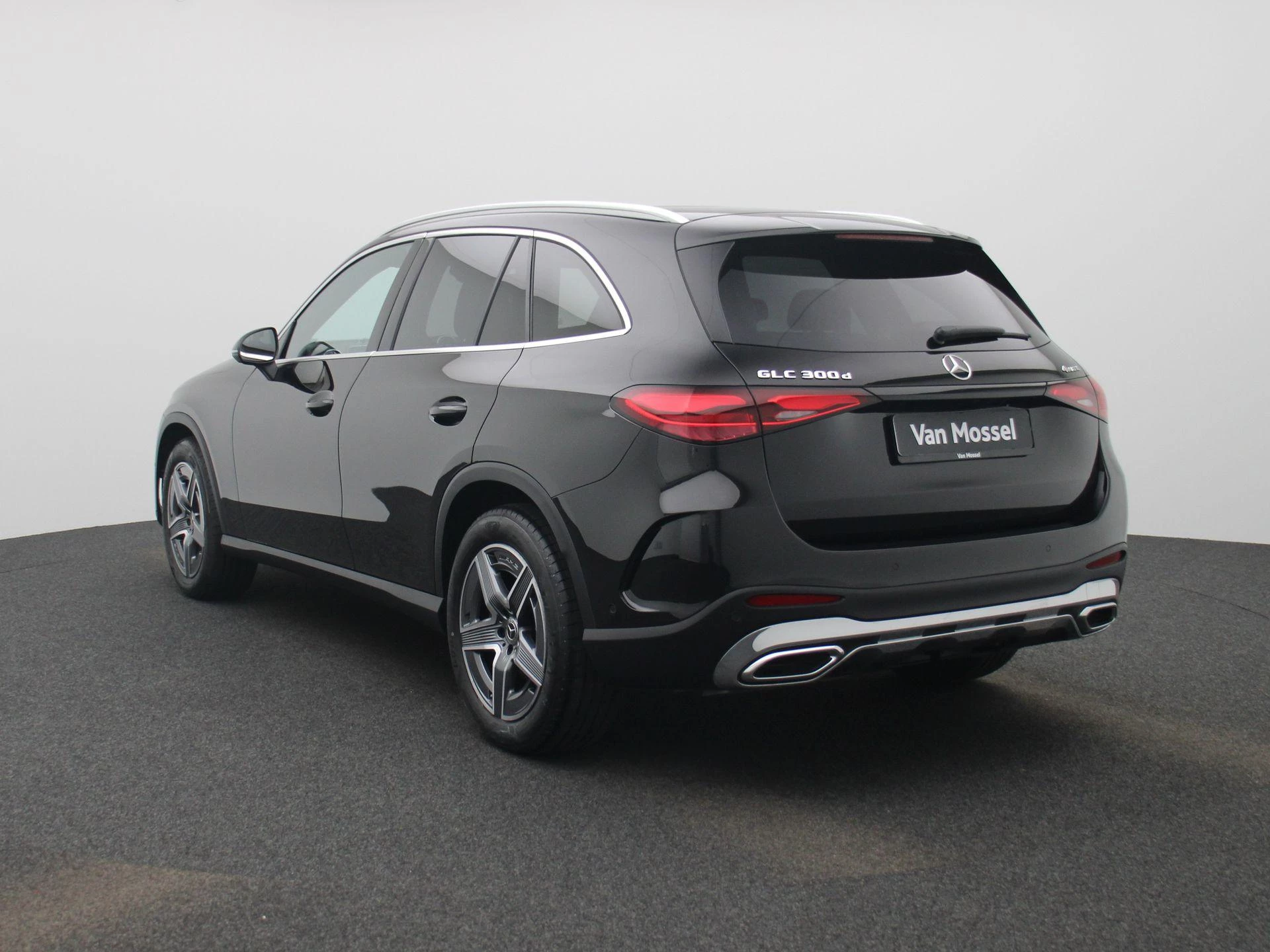 Mercedes-Benz GLC 300 d 4MATIC + AMG LINE + TREKHAAK +