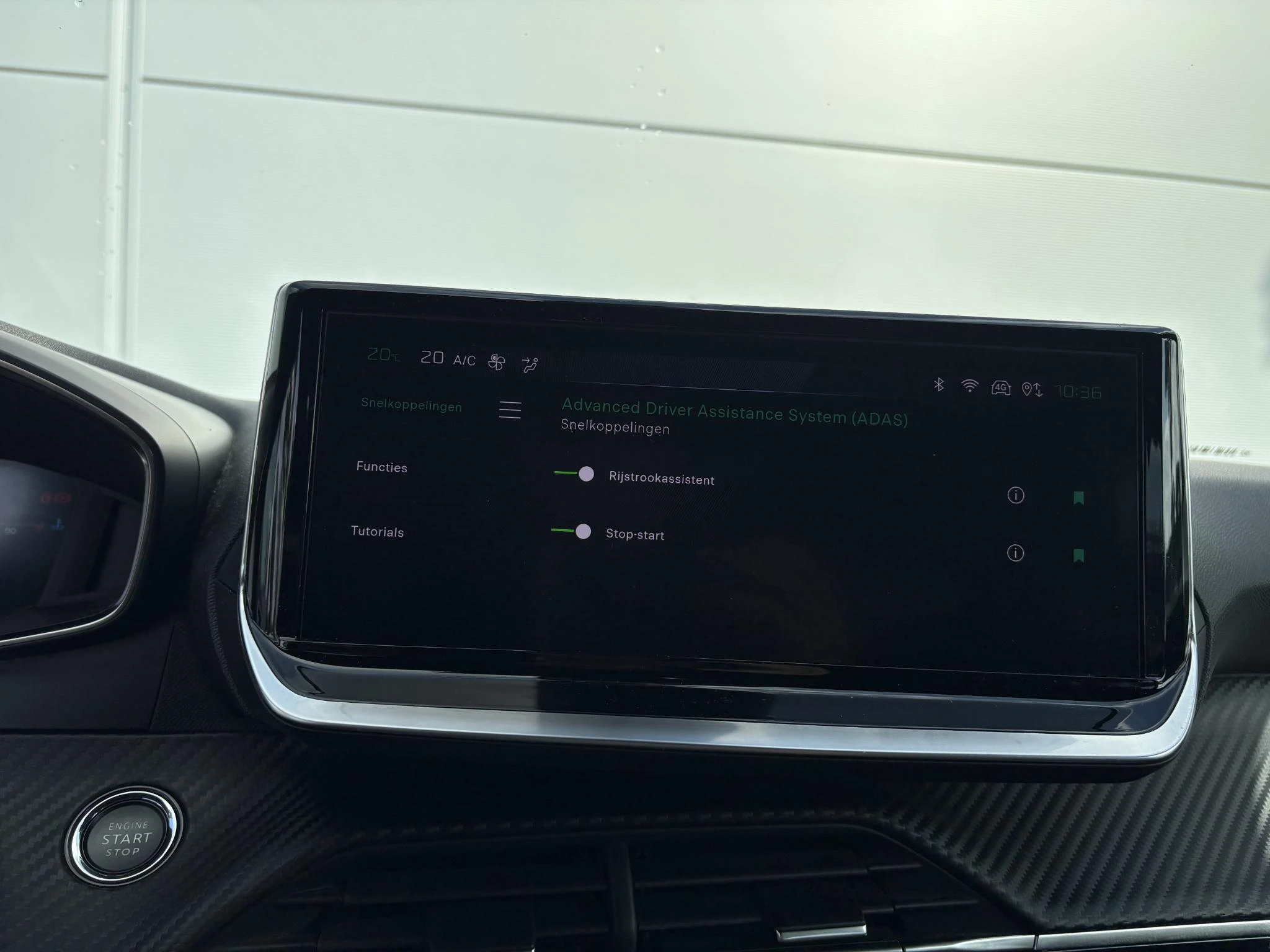 Peugeot-2008-image-13