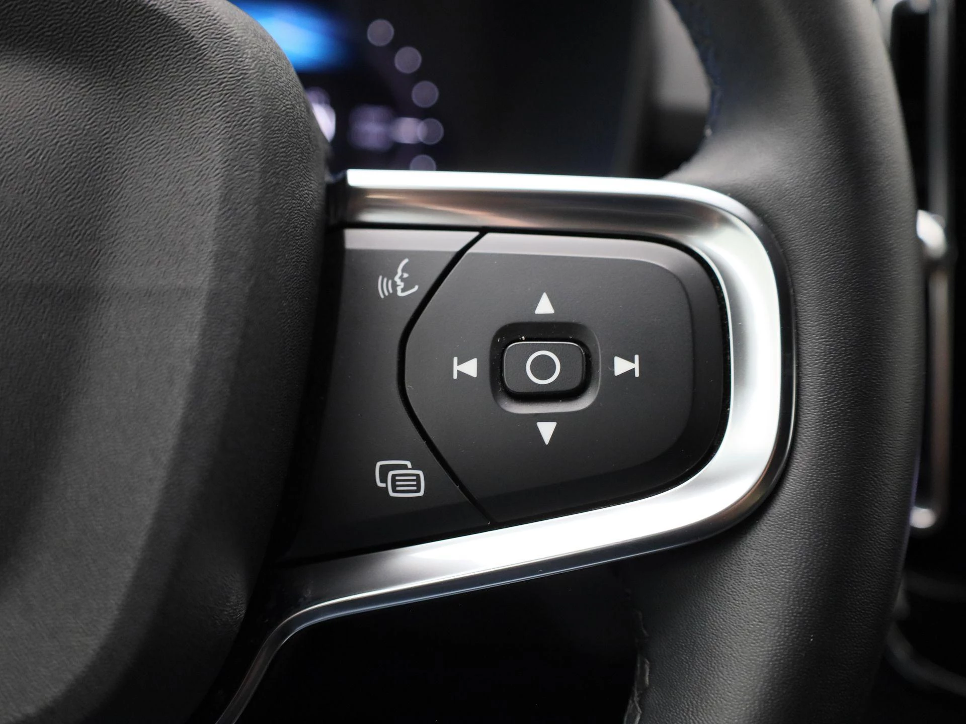 Volvo XC40 Recharge Core