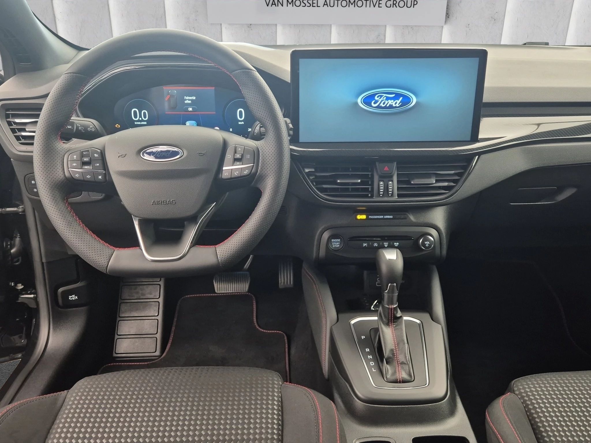 Ford Focus ST-Line X Turnier Aut.*AHK*ACC*HUD*KAM*NAVI*WINTER-PKT.