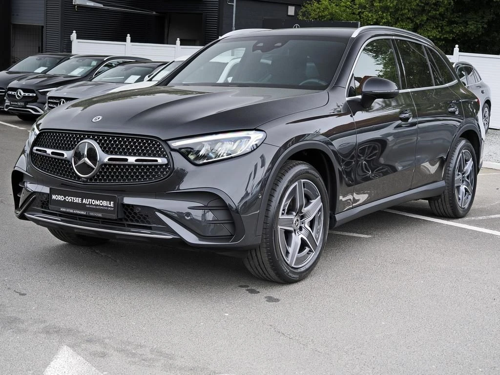 Mercedes-Benz-GLC 300 d-image-7