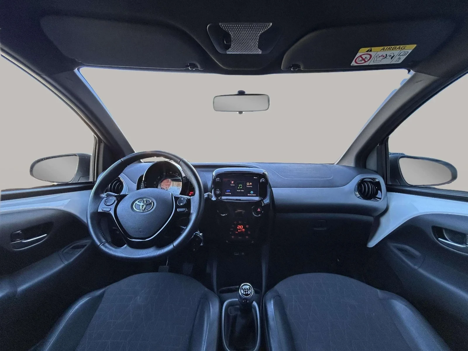 Toyota-Aygo-image-12