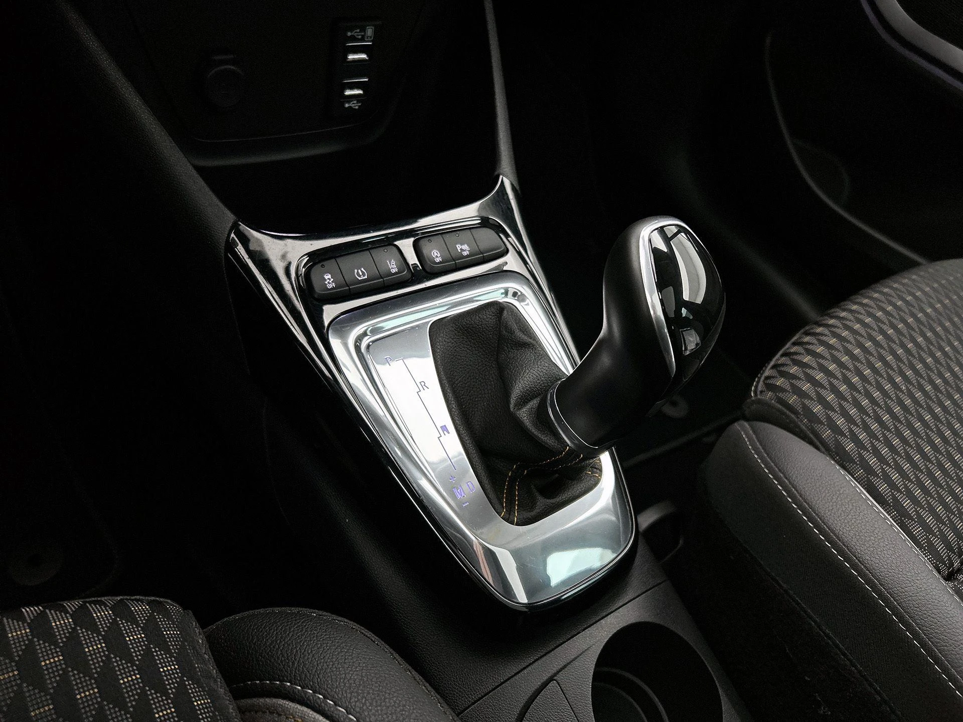 Opel-Crossland X-image-8