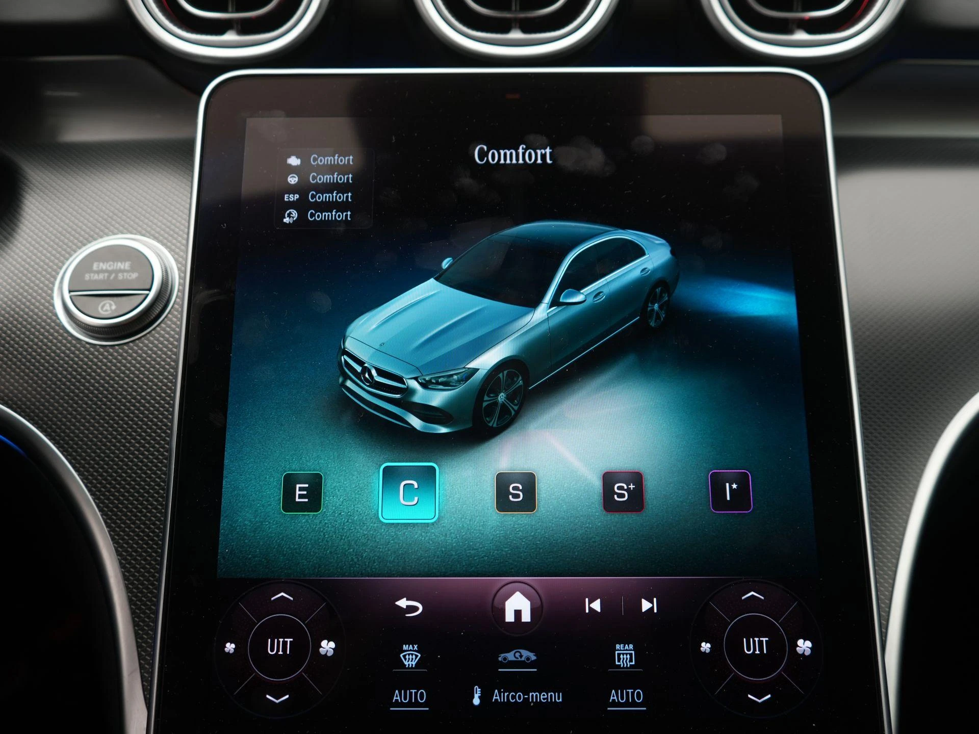 Mercedes-Benz-C-Klasse-image-25