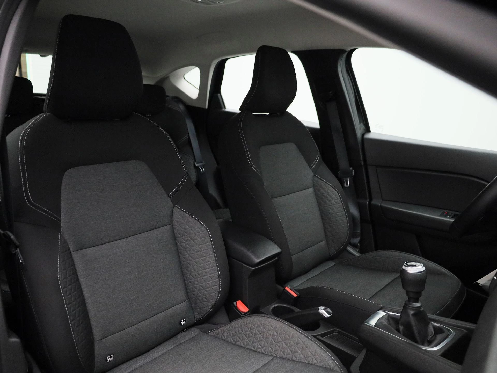 Renault-Captur-image-29