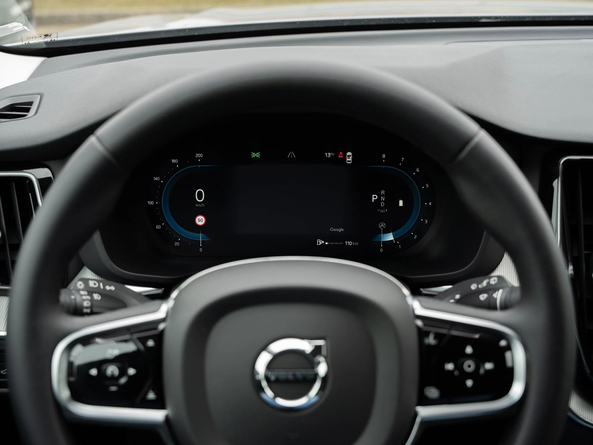Volvo XC60 B4 2WD Plus Dark