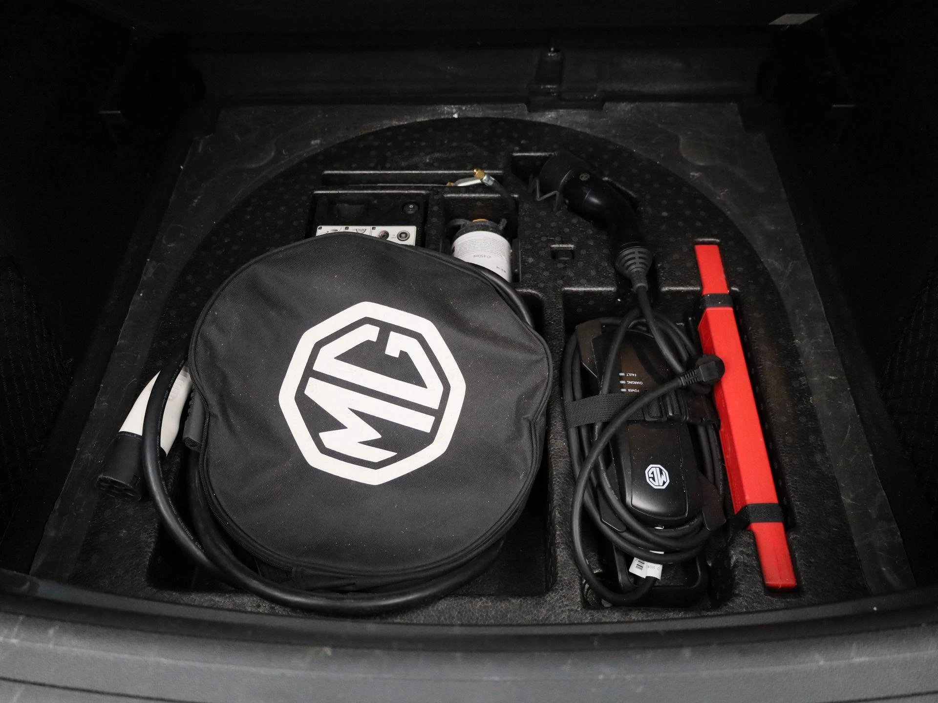 MG-ZS EV-image-11