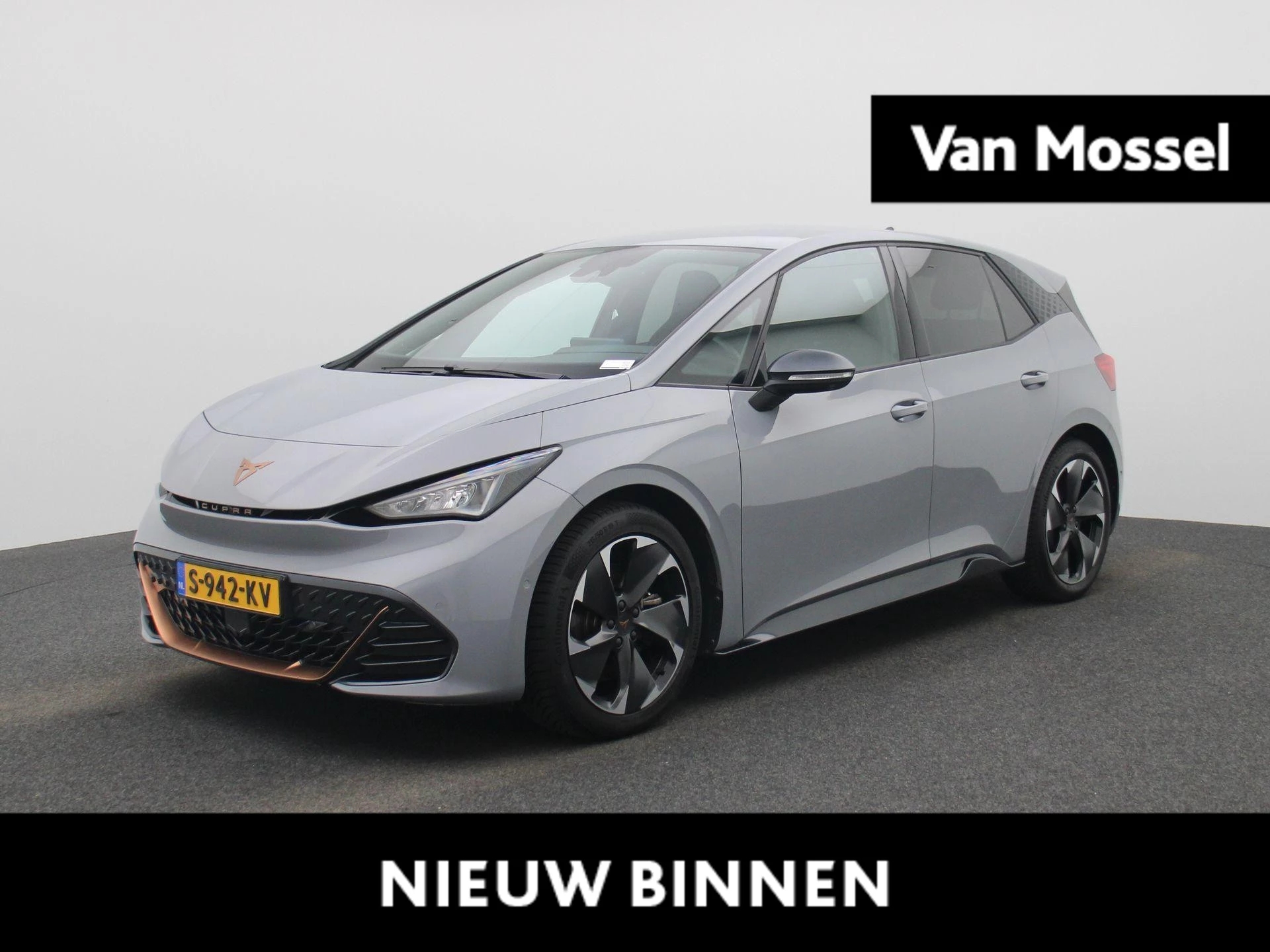 CUPRA-Born-image-0