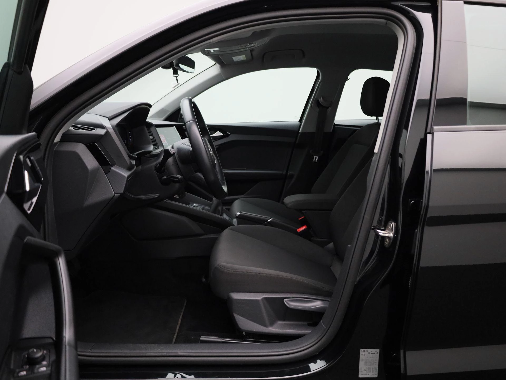 Audi-A1 Sportback-image-8