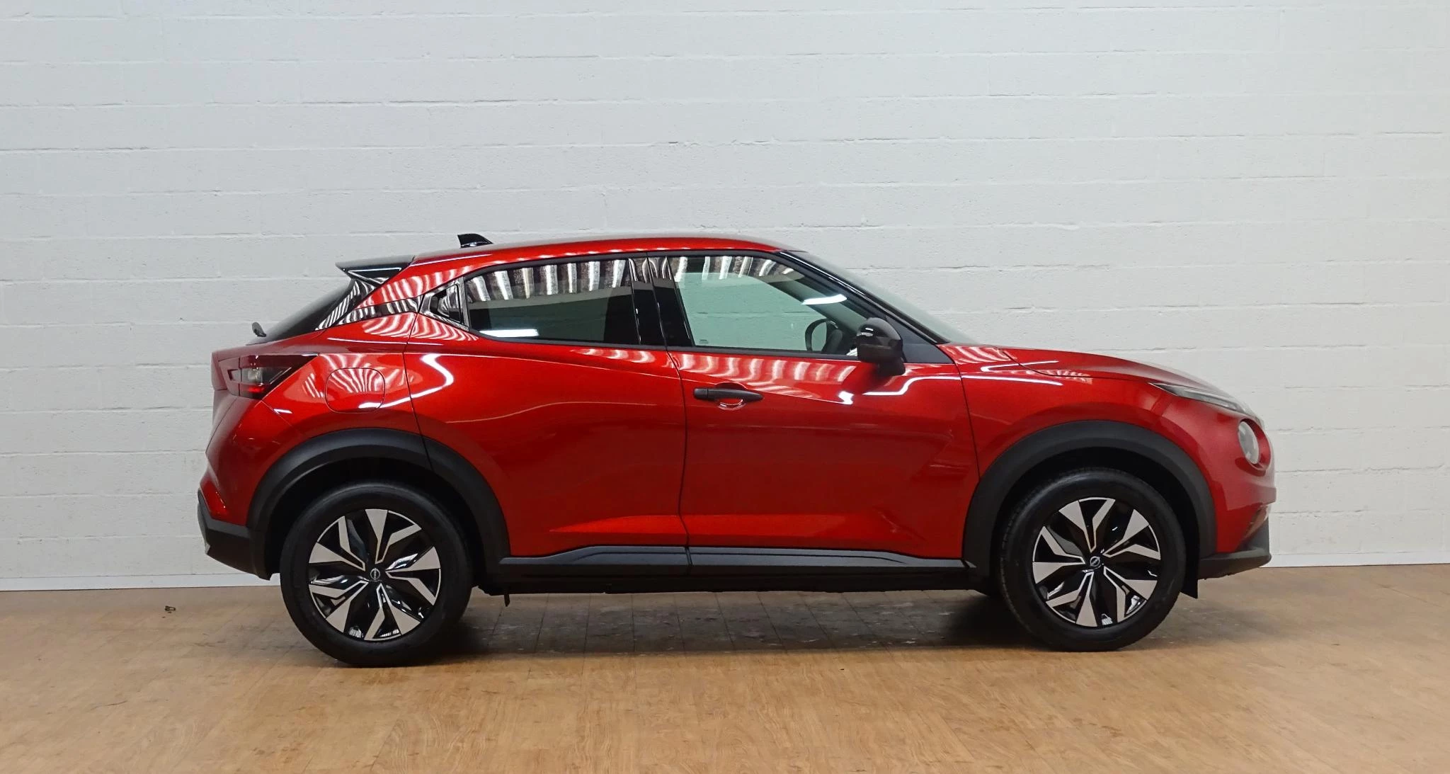 Nissan Juke 1.0 DIG-T Acenta automaat