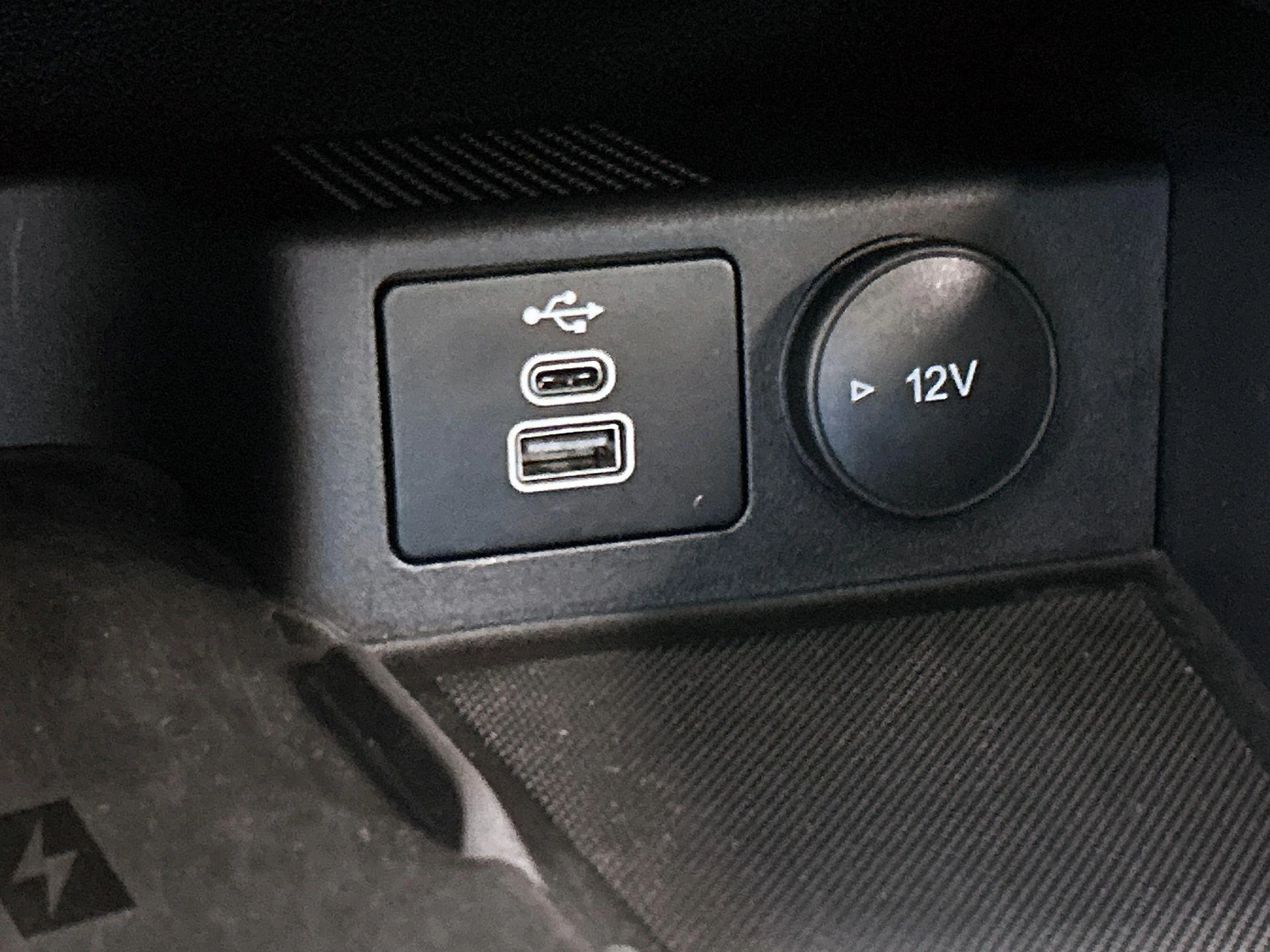Ford-Kuga-image-37
