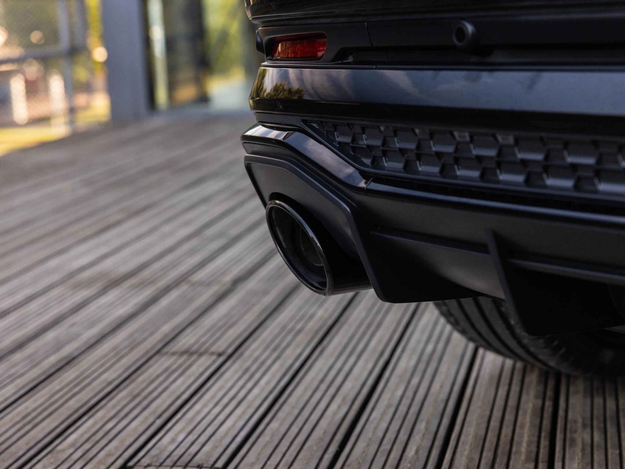 Audi-RSQ3-image-14