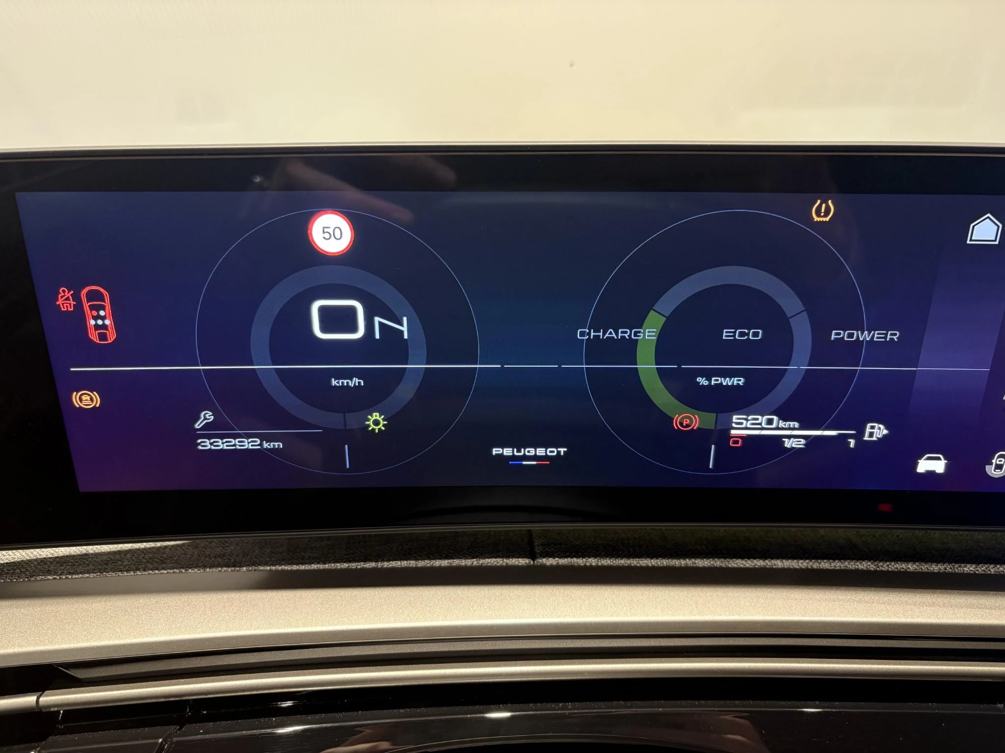 Peugeot 3008 1.2 Hybrid 136 GT