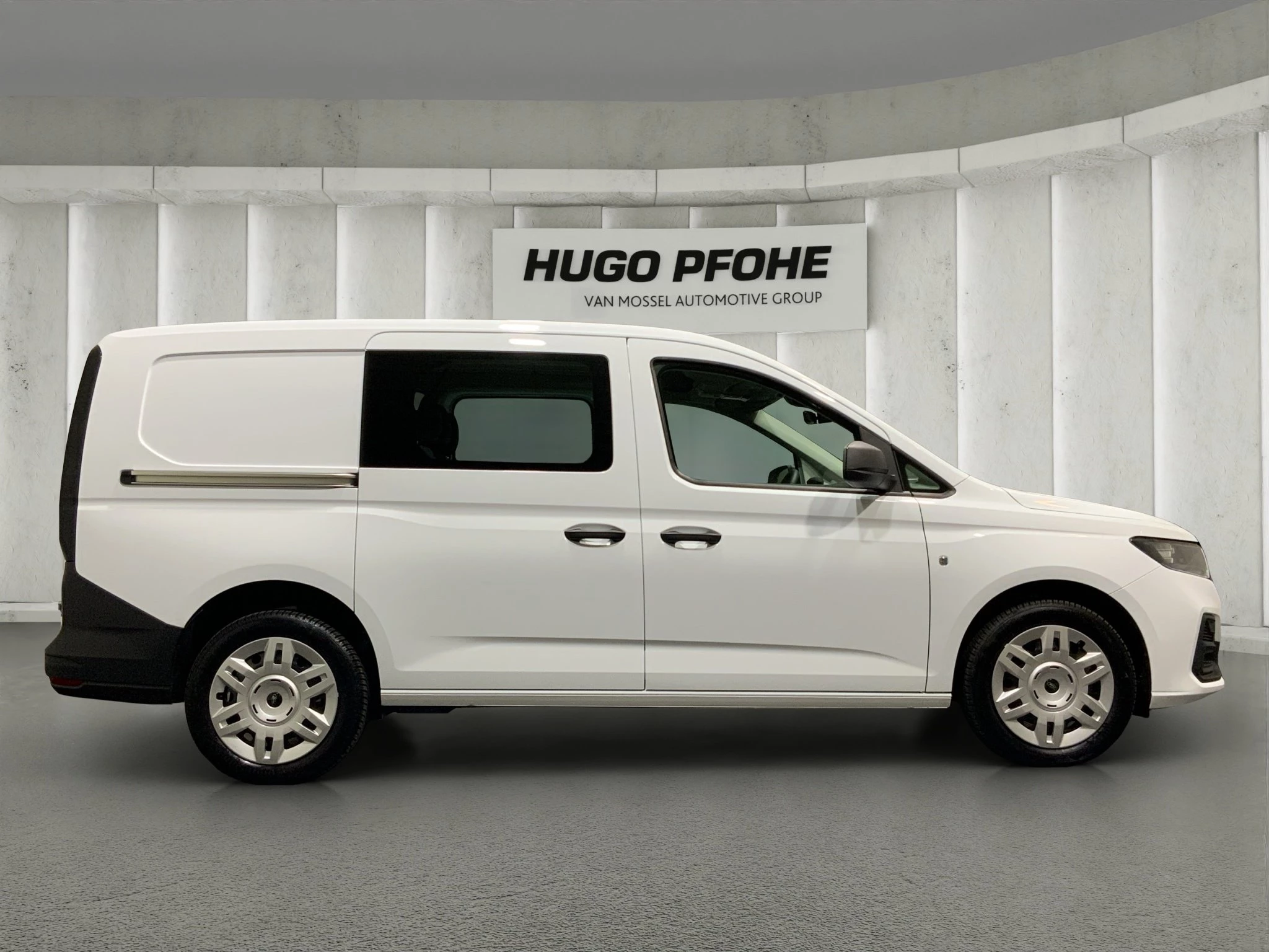 Ford Transit Connect FlexCab Trend L2 1.5 l EcoBoost PHEV. 6-Gang-Automatik. FWD