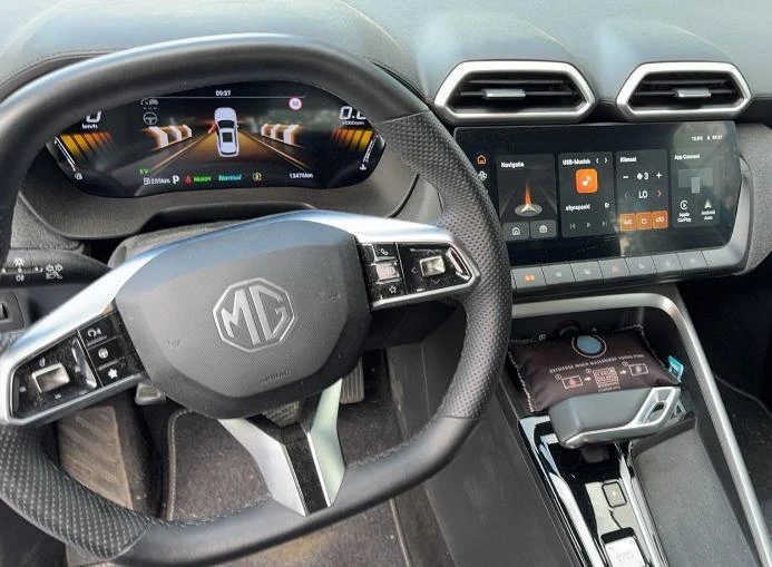 MG-ZS-image-8