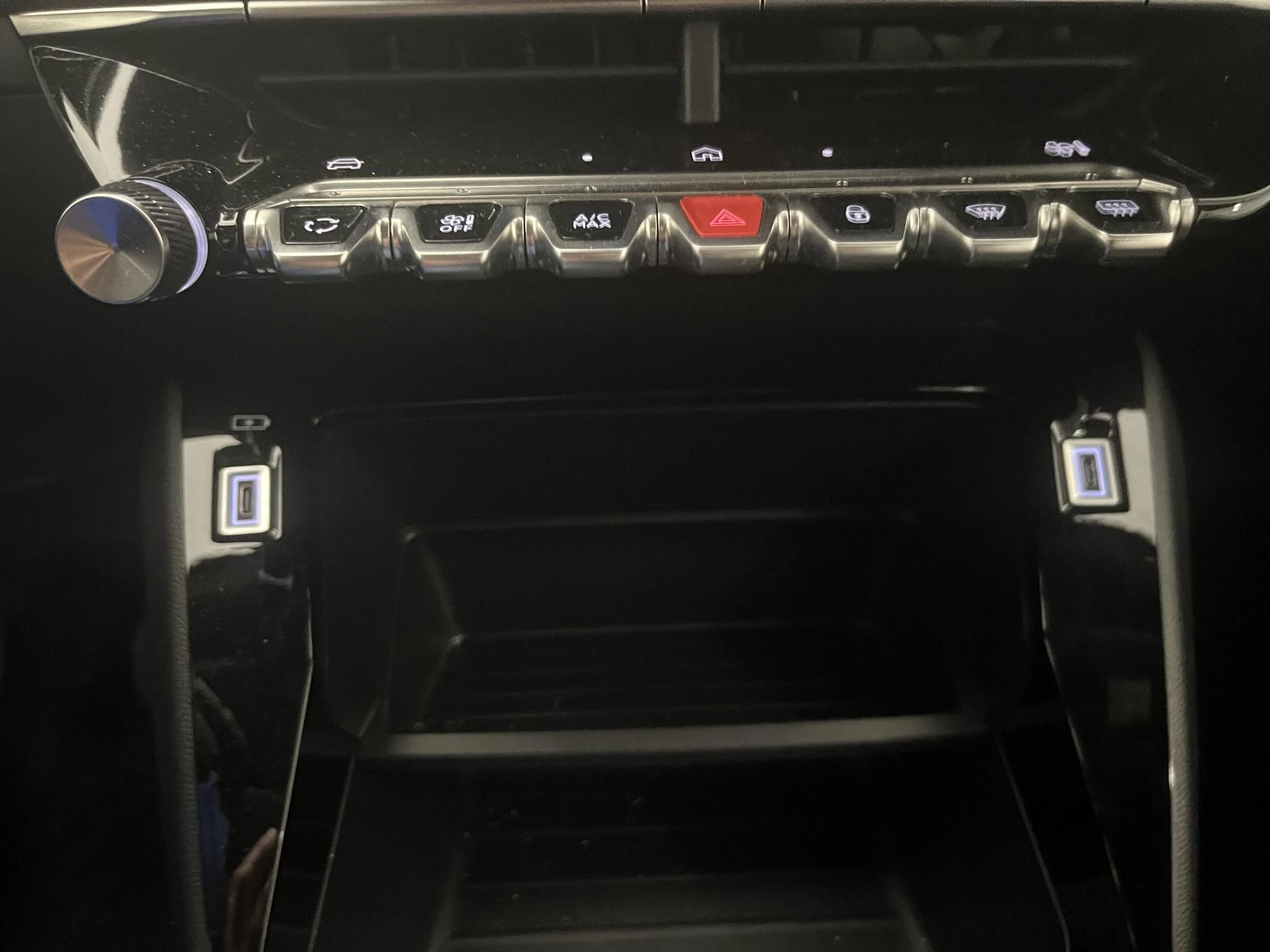 Peugeot-2008-image-11