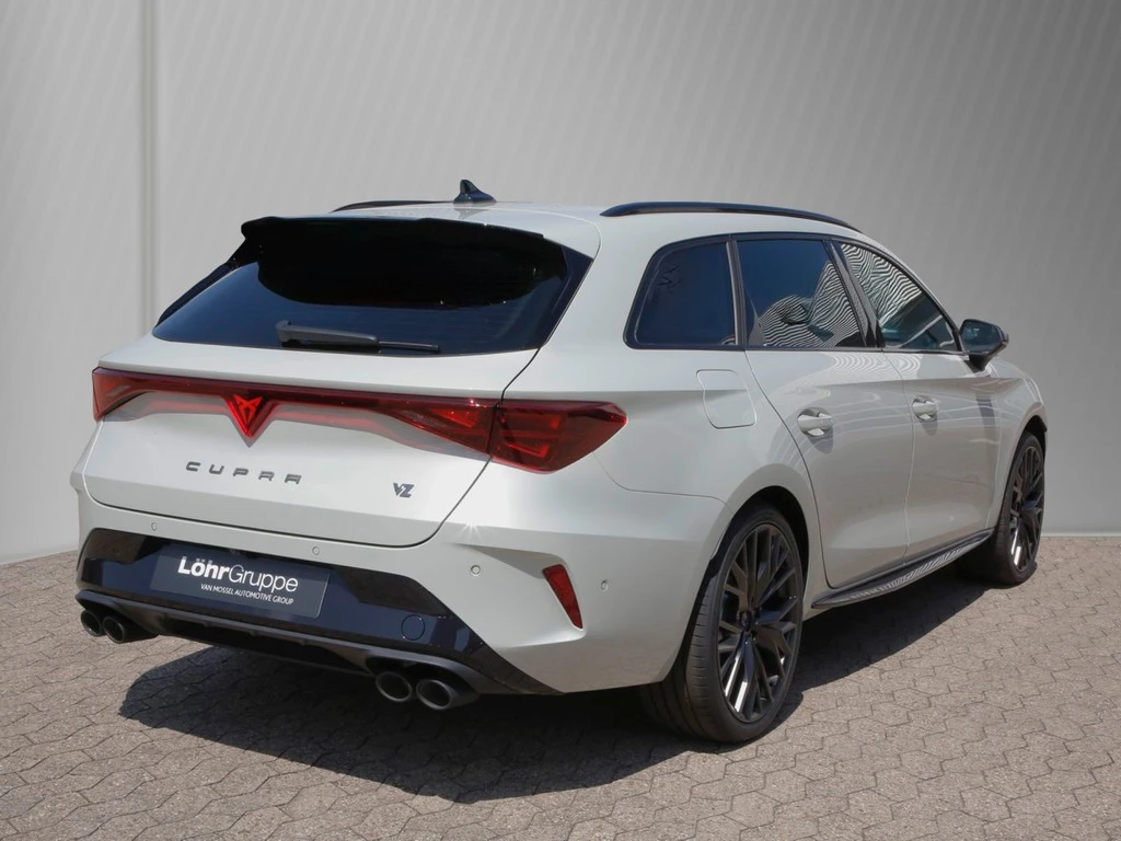 CUPRA Leon Sportstourer ST VZ Black Ed. UPE 62.375 4Drive