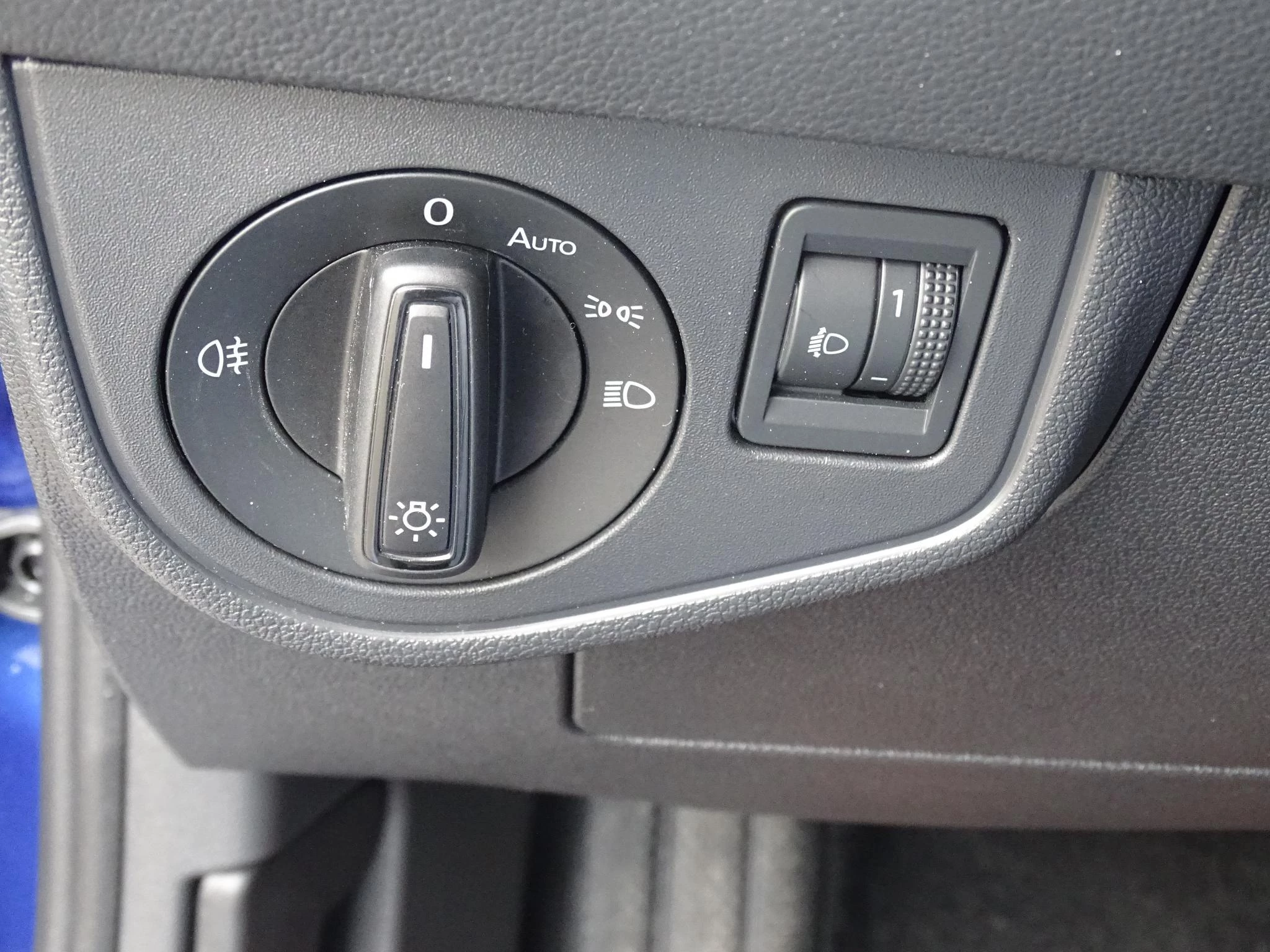 Volkswagen-Taigo-image-25