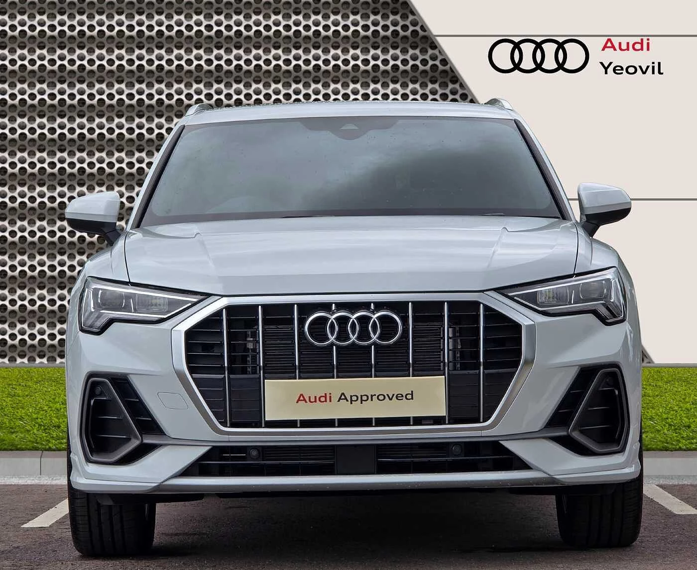 Audi-Q3-image-6