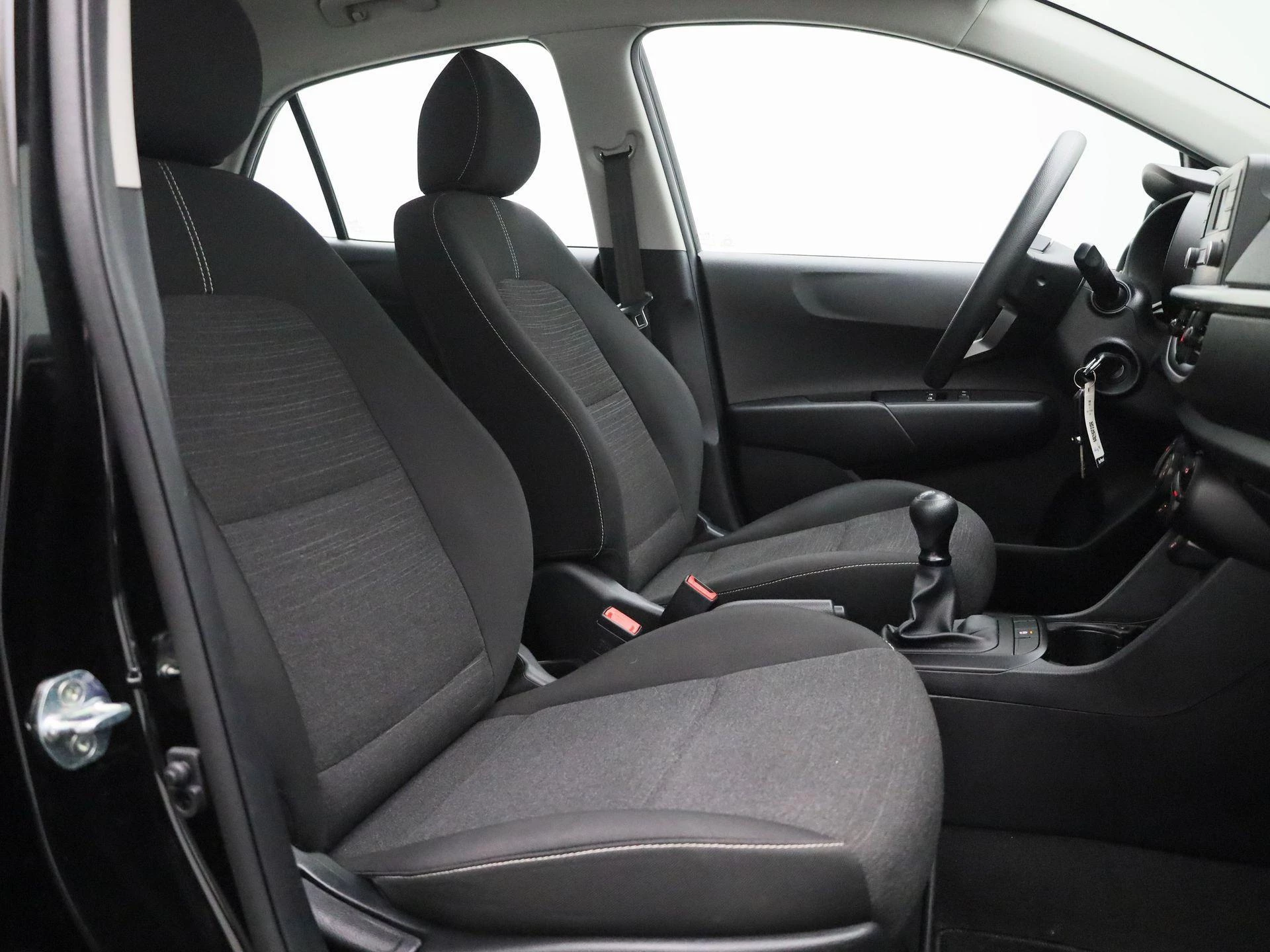Kia-Picanto-image-25