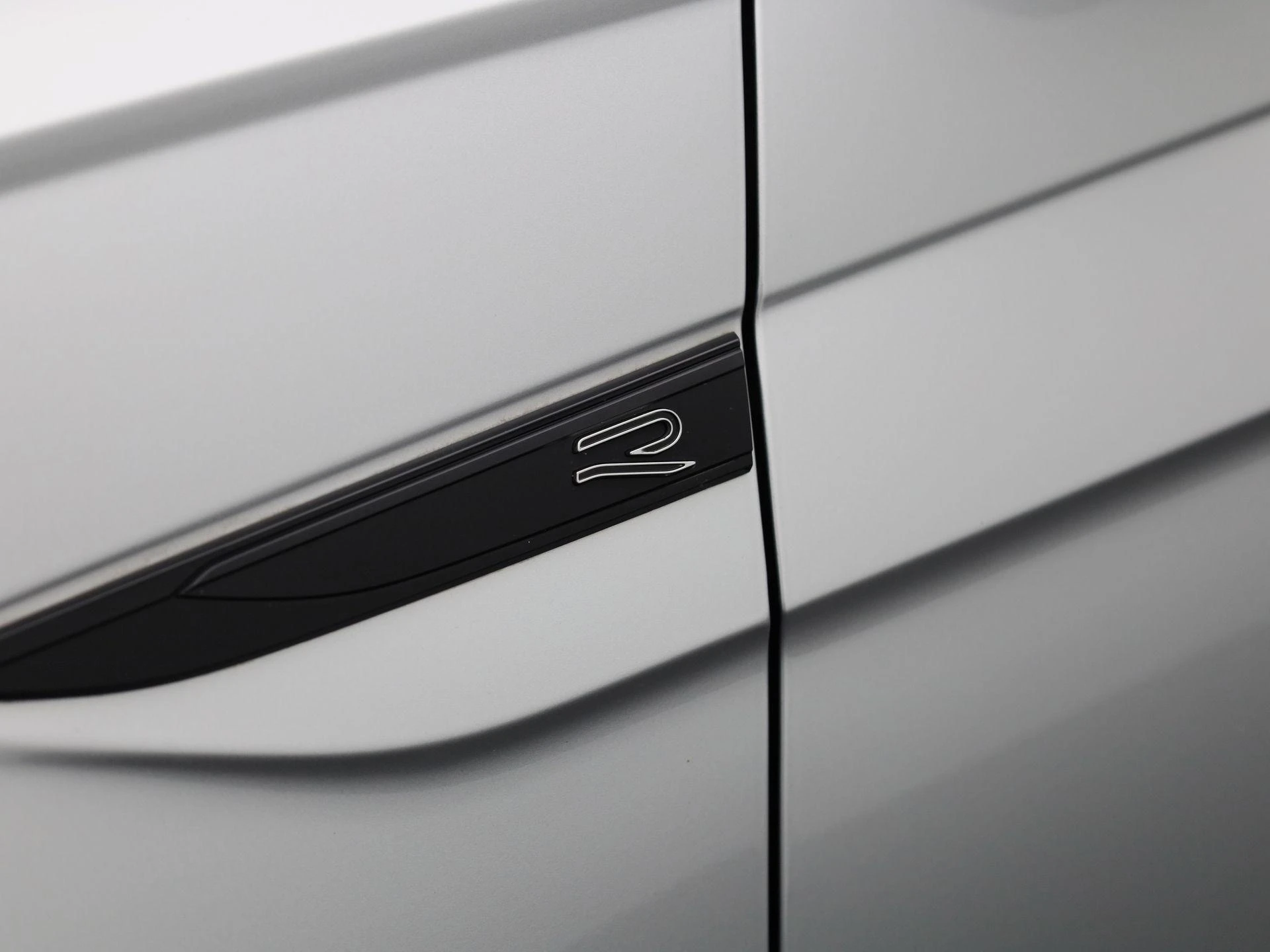 Volkswagen-Polo-image-14