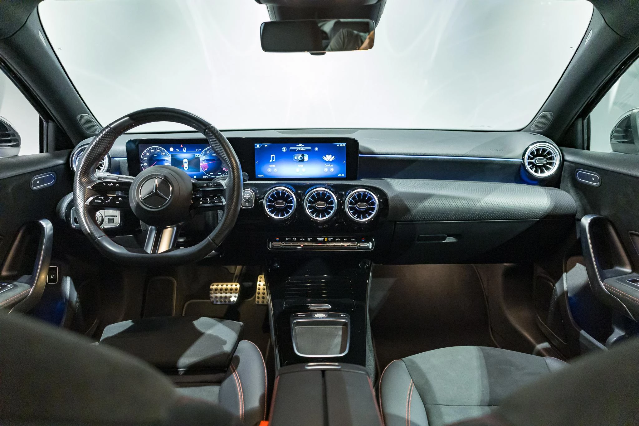 Mercedes-Benz A-Klasse Limousine A 180 AMG Line