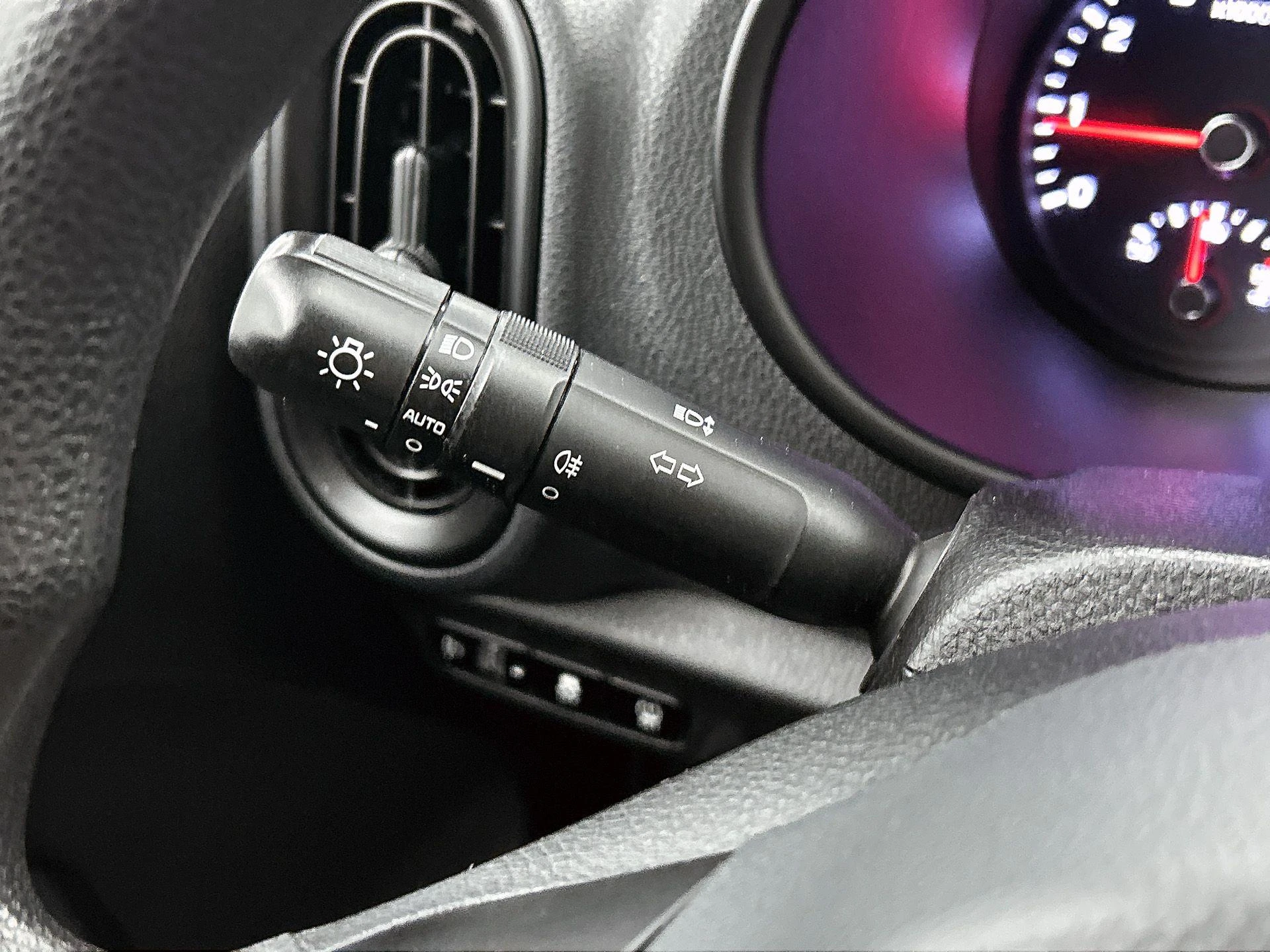 Kia-Picanto-image-8
