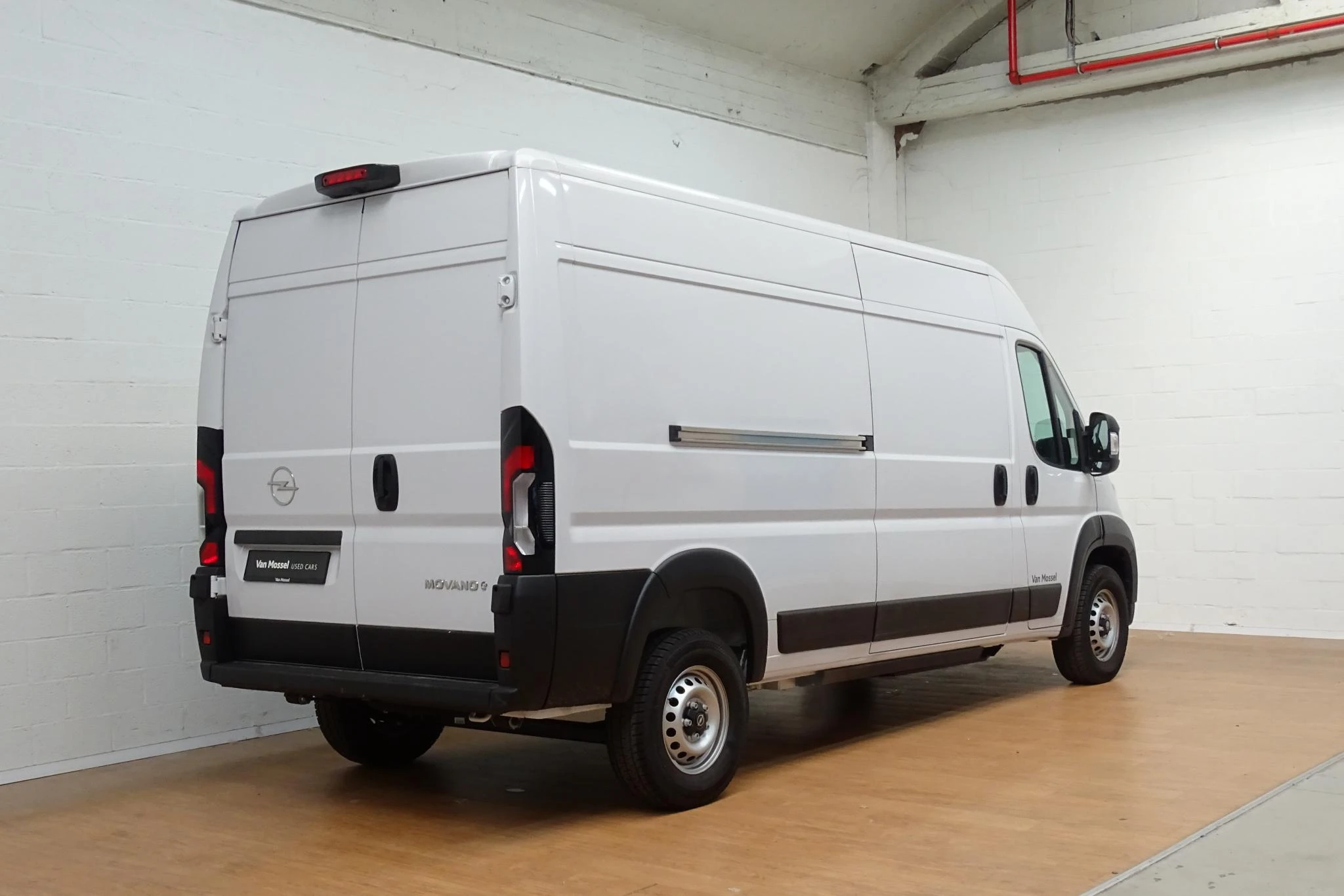 Opel-Movano-image-2