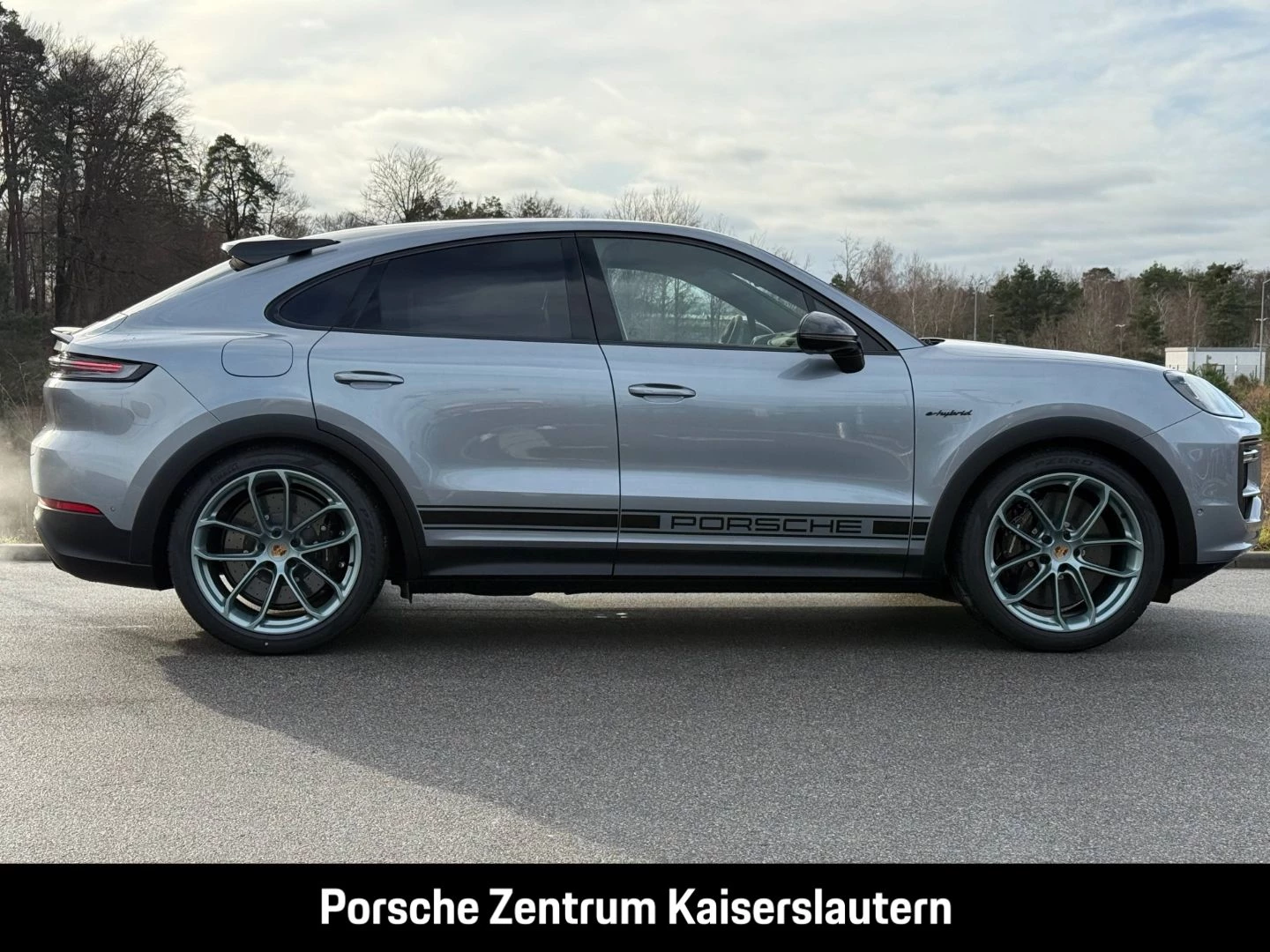 Porsche-Cayenne-image-6