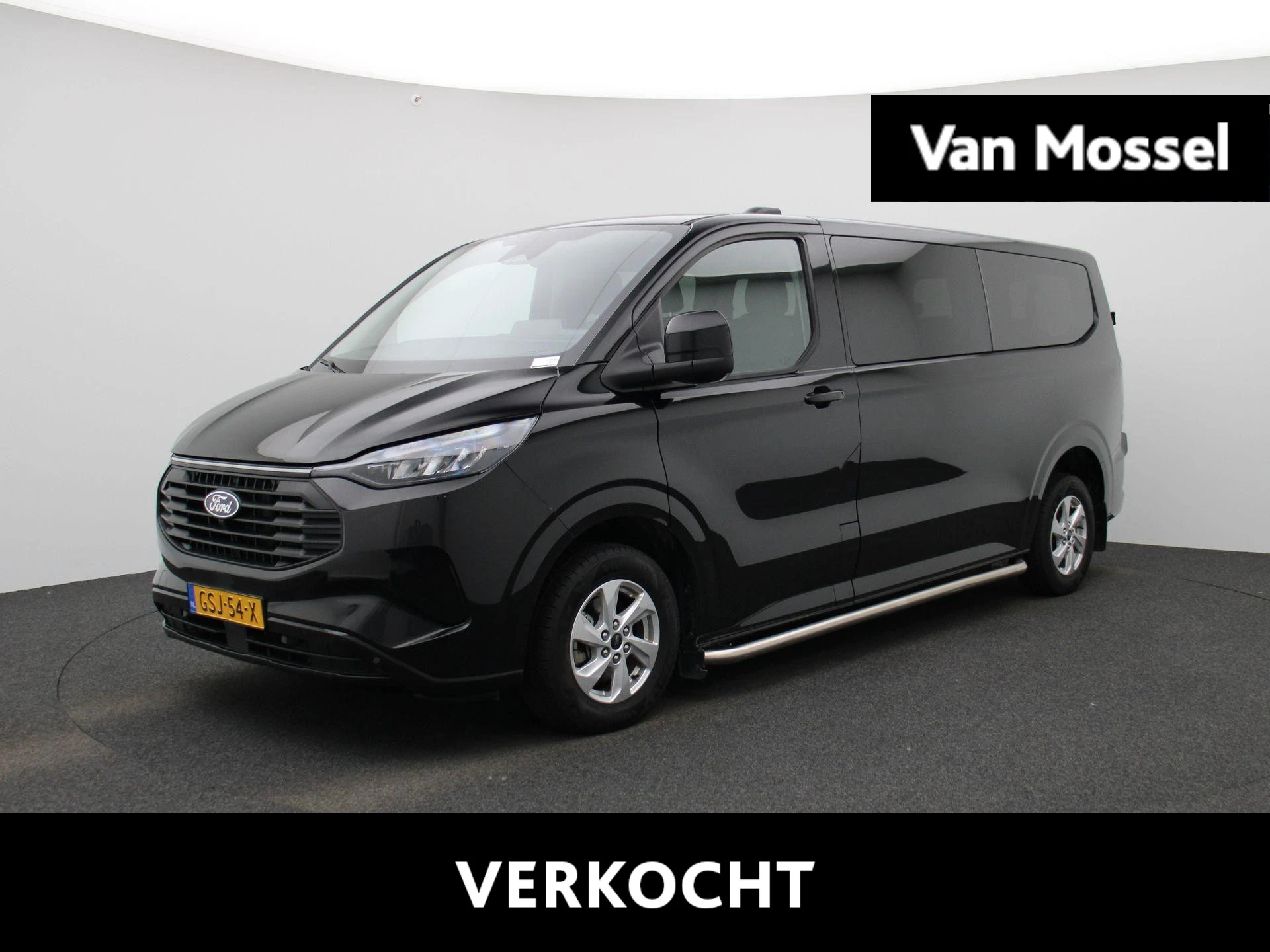 Ford-Transit Custom-image-0