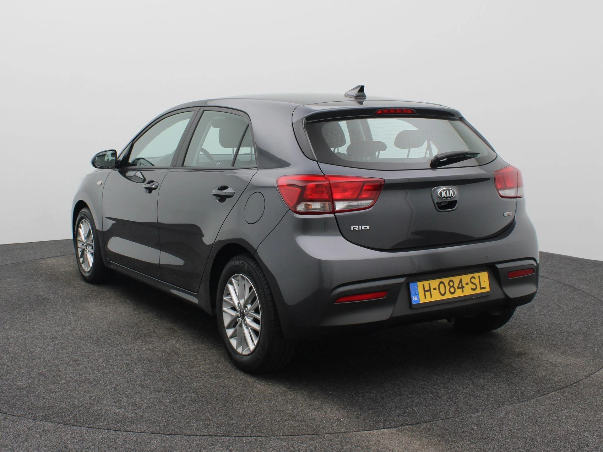 Kia-Rio-image-1
